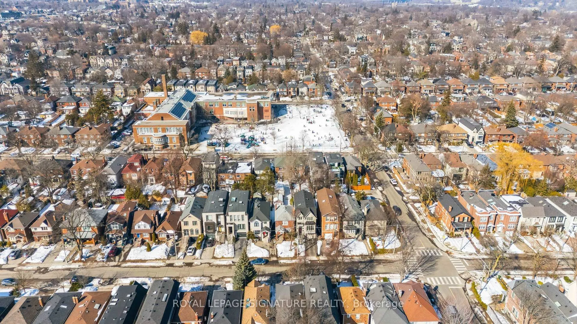 Photo 10 of 212 Cranbrooke Avenue, Toronto, Lawrence Park North — HOMEH