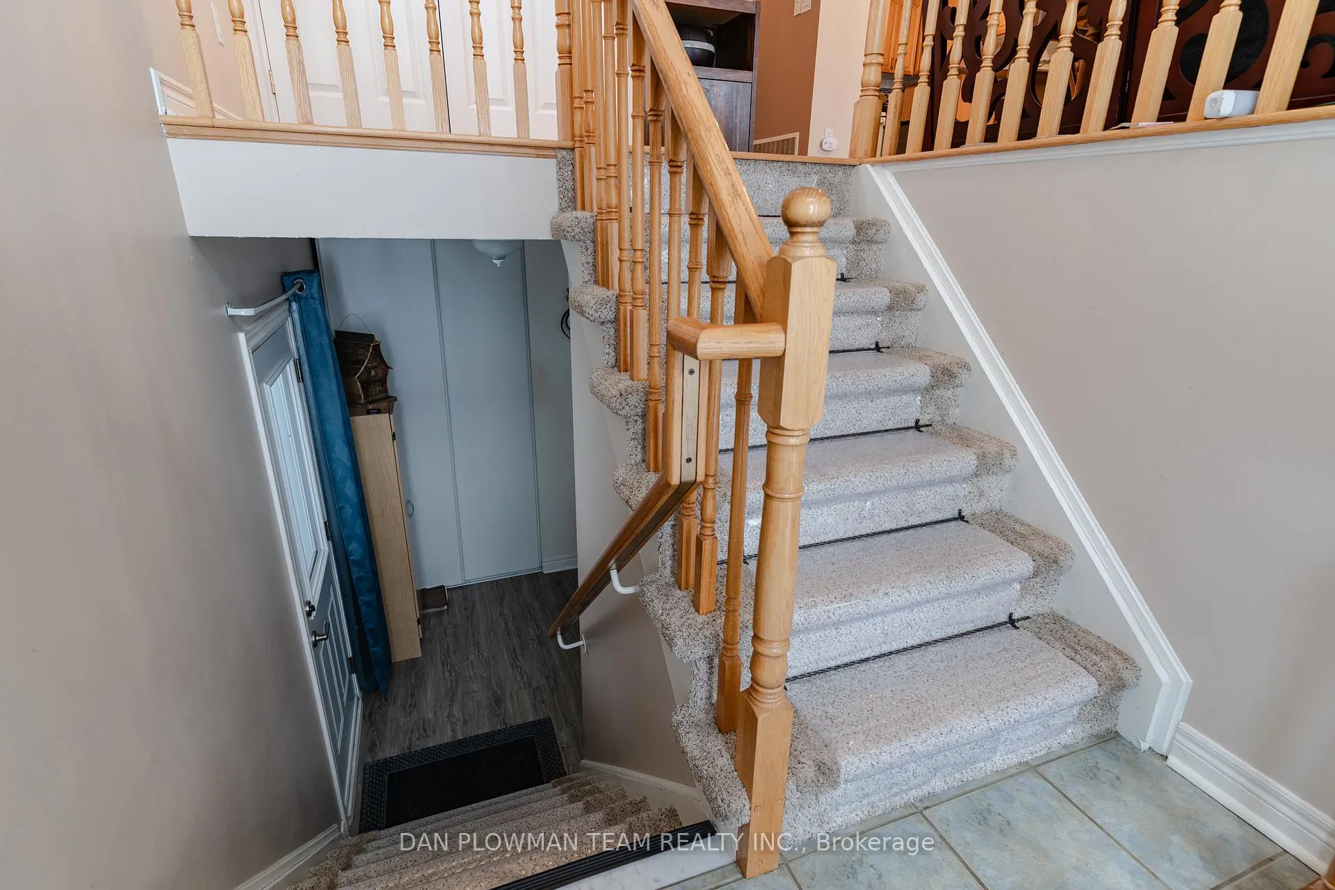 Photo 24 of 1 Westmore Street, Clarington, Courtice — HOMEH