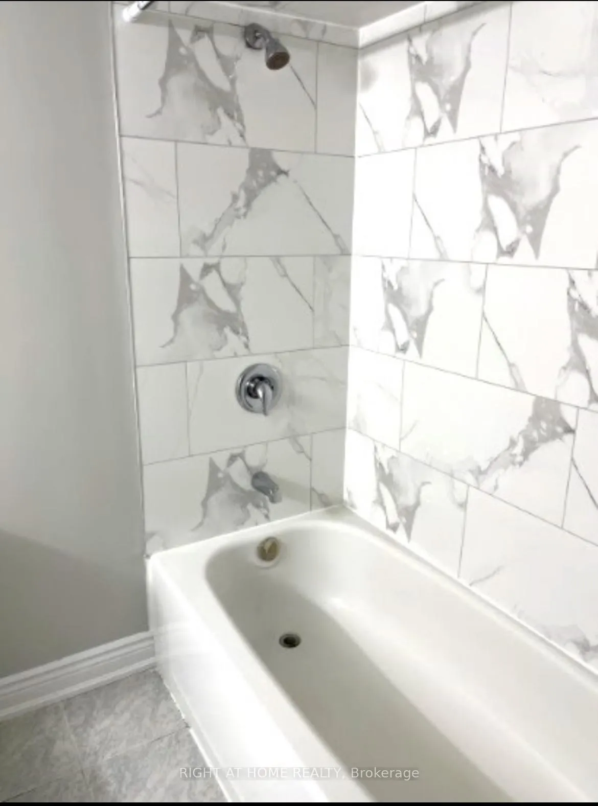 Photo 8 of Unit LOWER, 88 Hudson Drive, Brampton, Fletcher's West — HOMEH