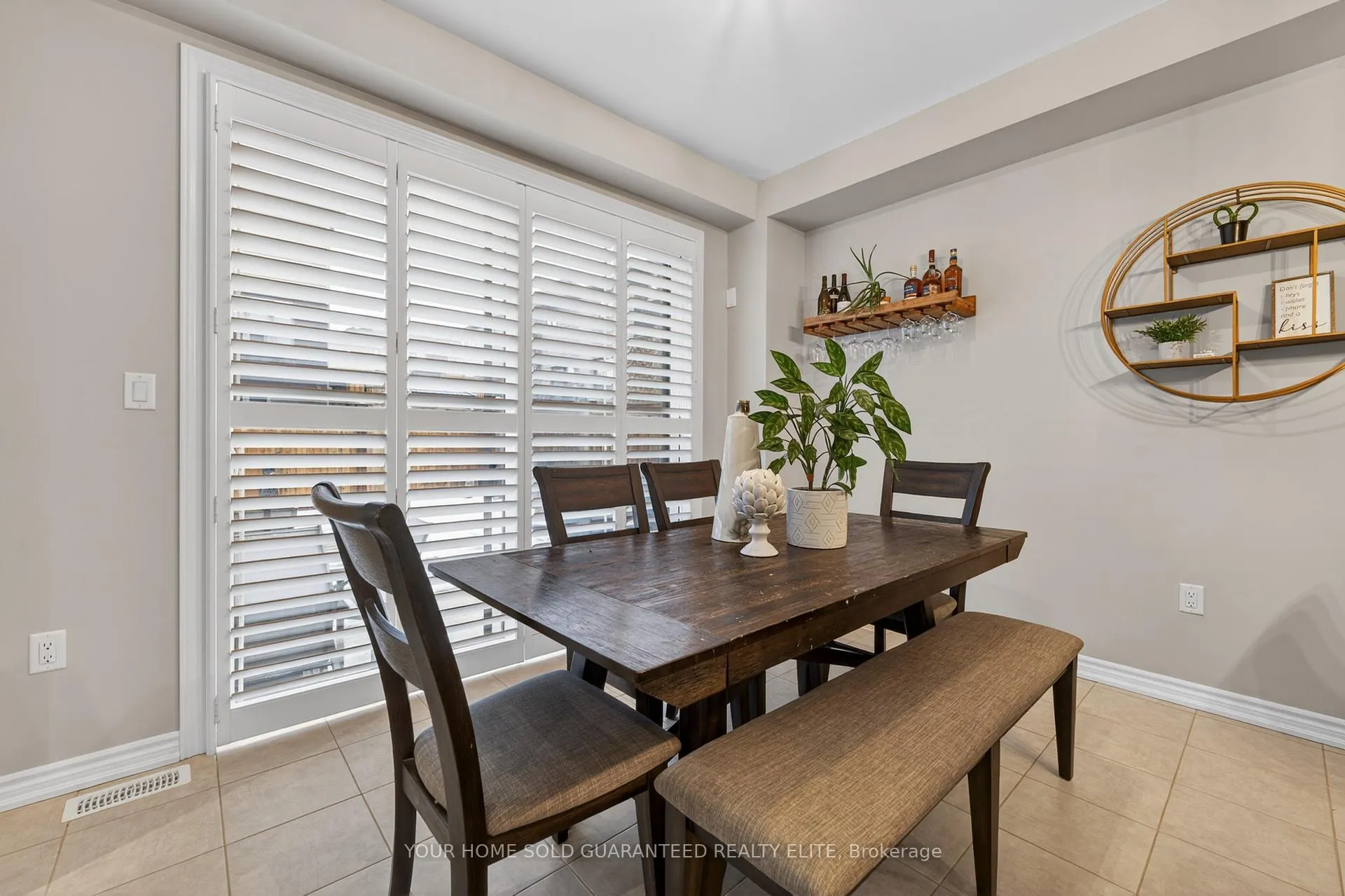 Photo 10 of 4054 Thomas Street, Lincoln, Beamsville — HOMEH