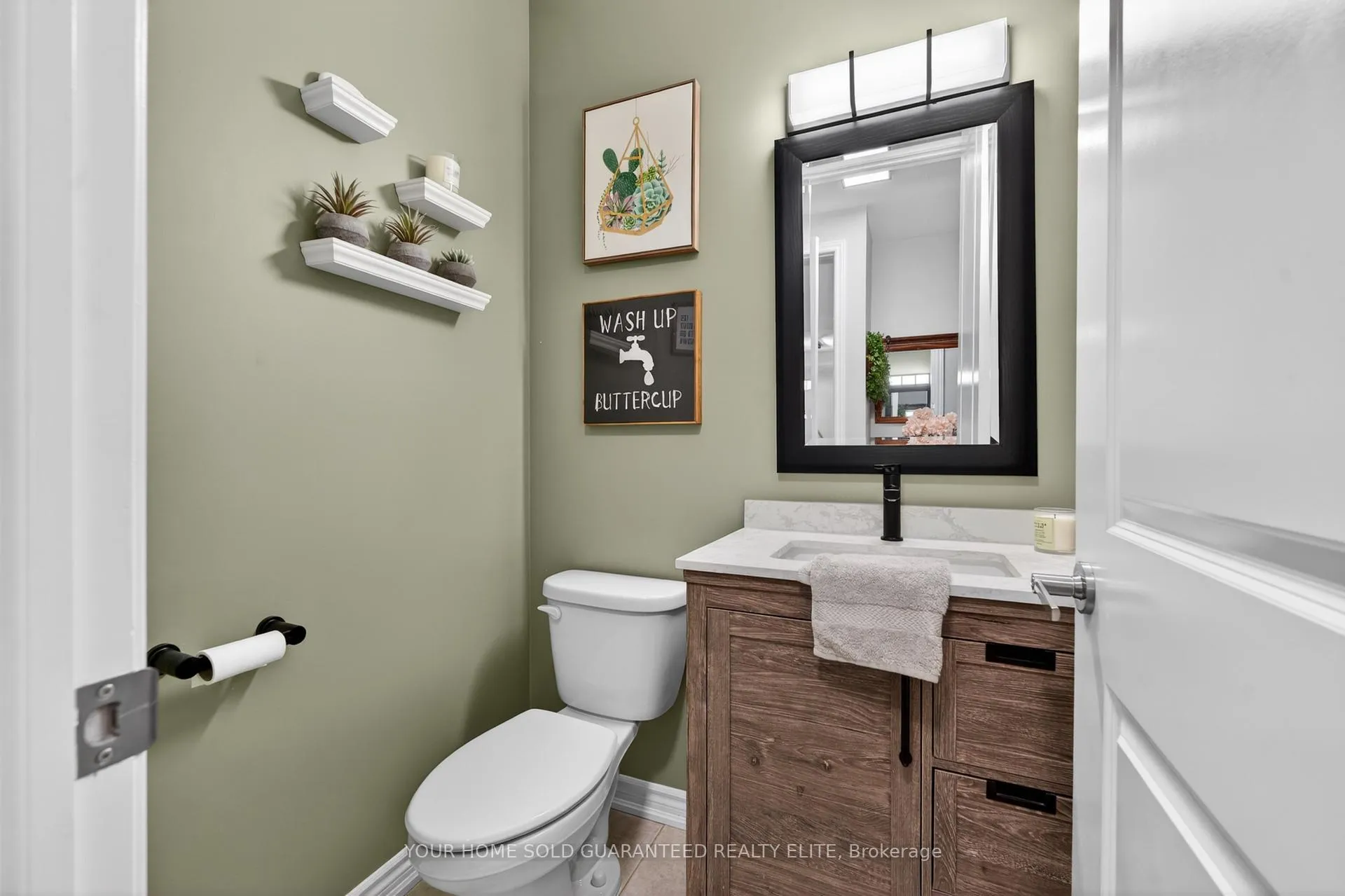 Photo 11 of 4054 Thomas Street, Lincoln, Beamsville — HOMEH