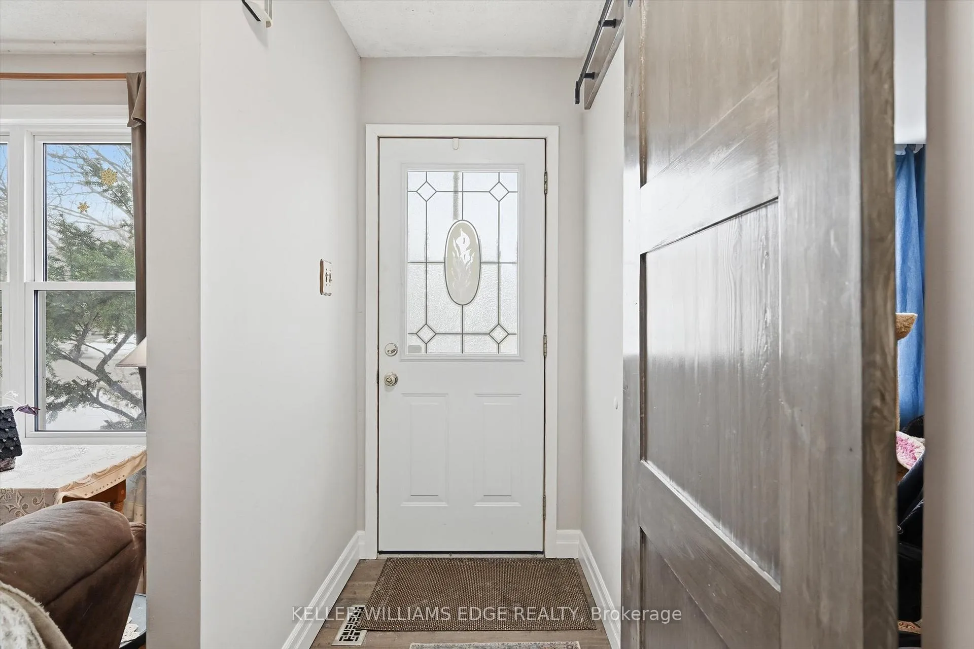 Photo 4 of 2478 Malcolm Crescent, Burlington, Brant Hills — HOMEH