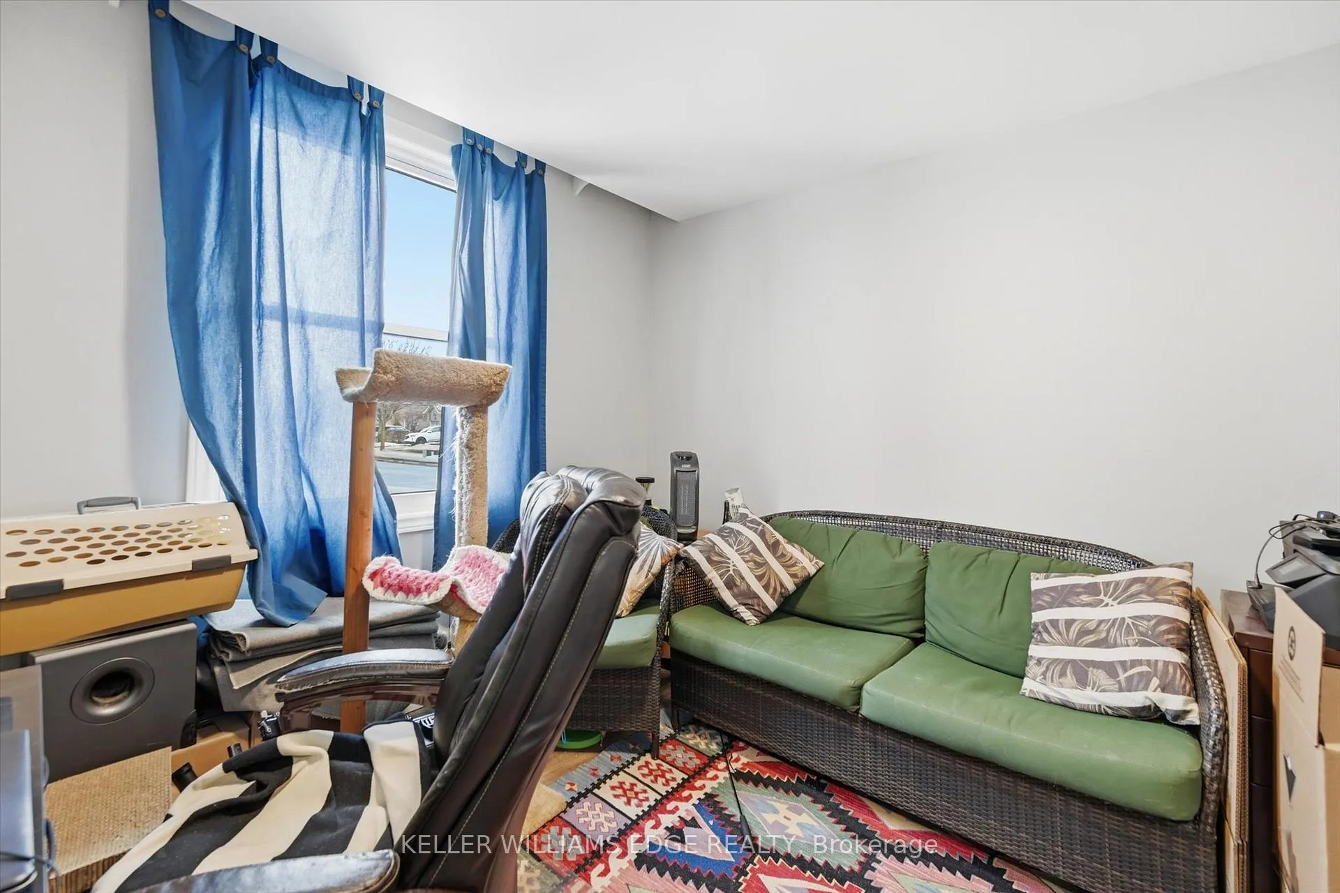 Photo 5 of 2478 Malcolm Crescent, Burlington, Brant Hills — HOMEH