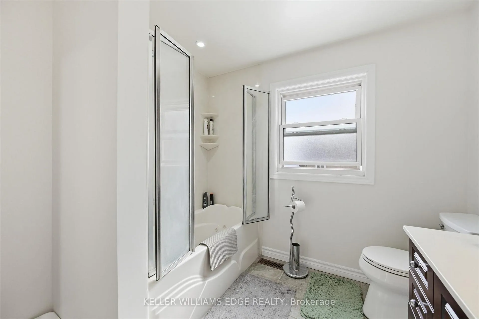 Photo 32 of 2478 Malcolm Crescent, Burlington, Brant Hills — HOMEH