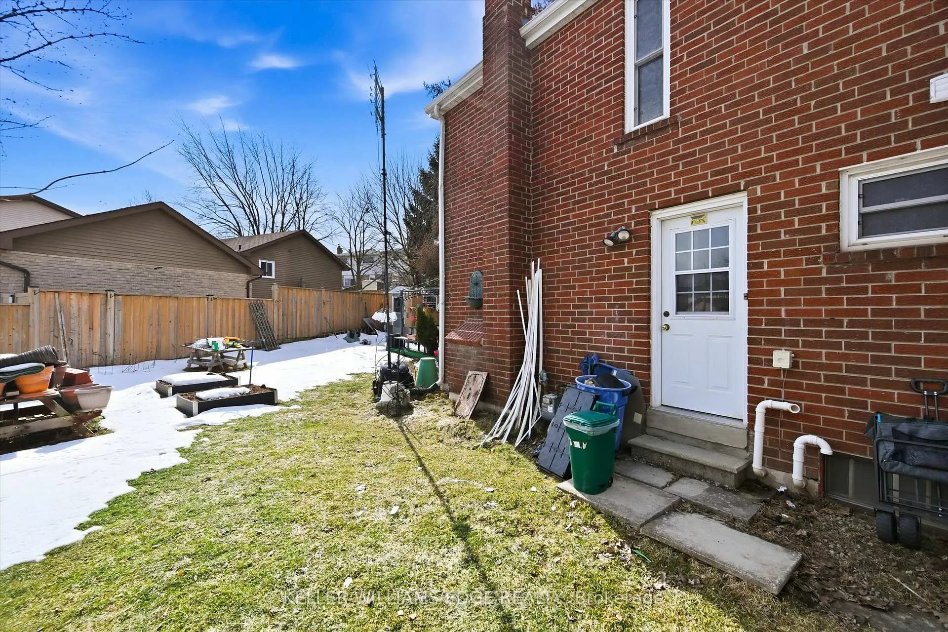 Photo 39 of 2478 Malcolm Crescent, Burlington, Brant Hills — HOMEH