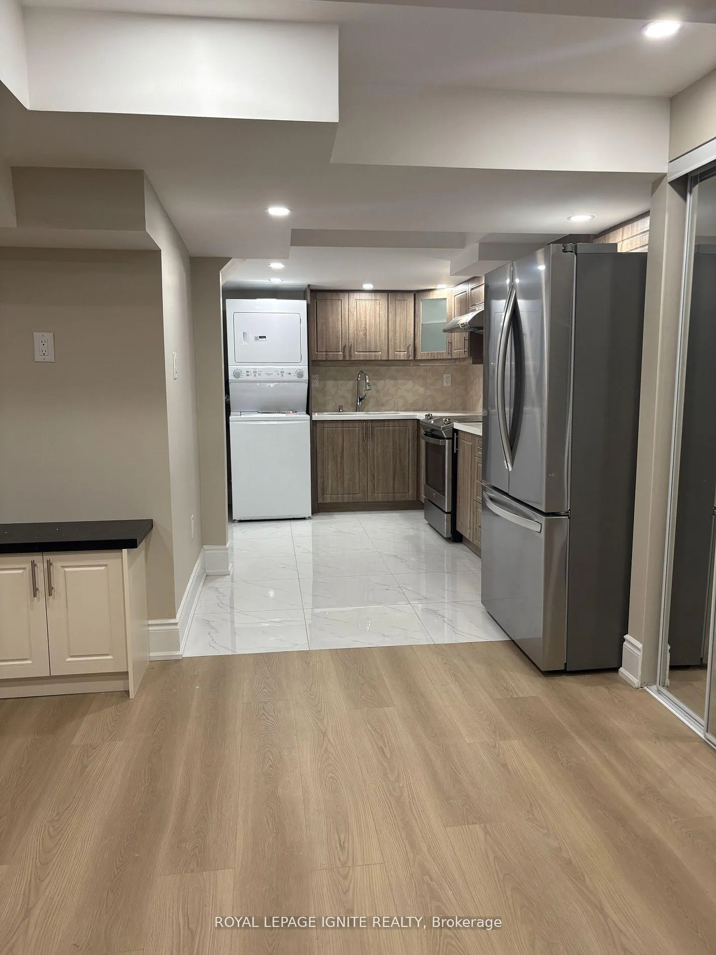 Photo 2 of 22 Redwillow Road, Brampton, Bram East — HOMEH
