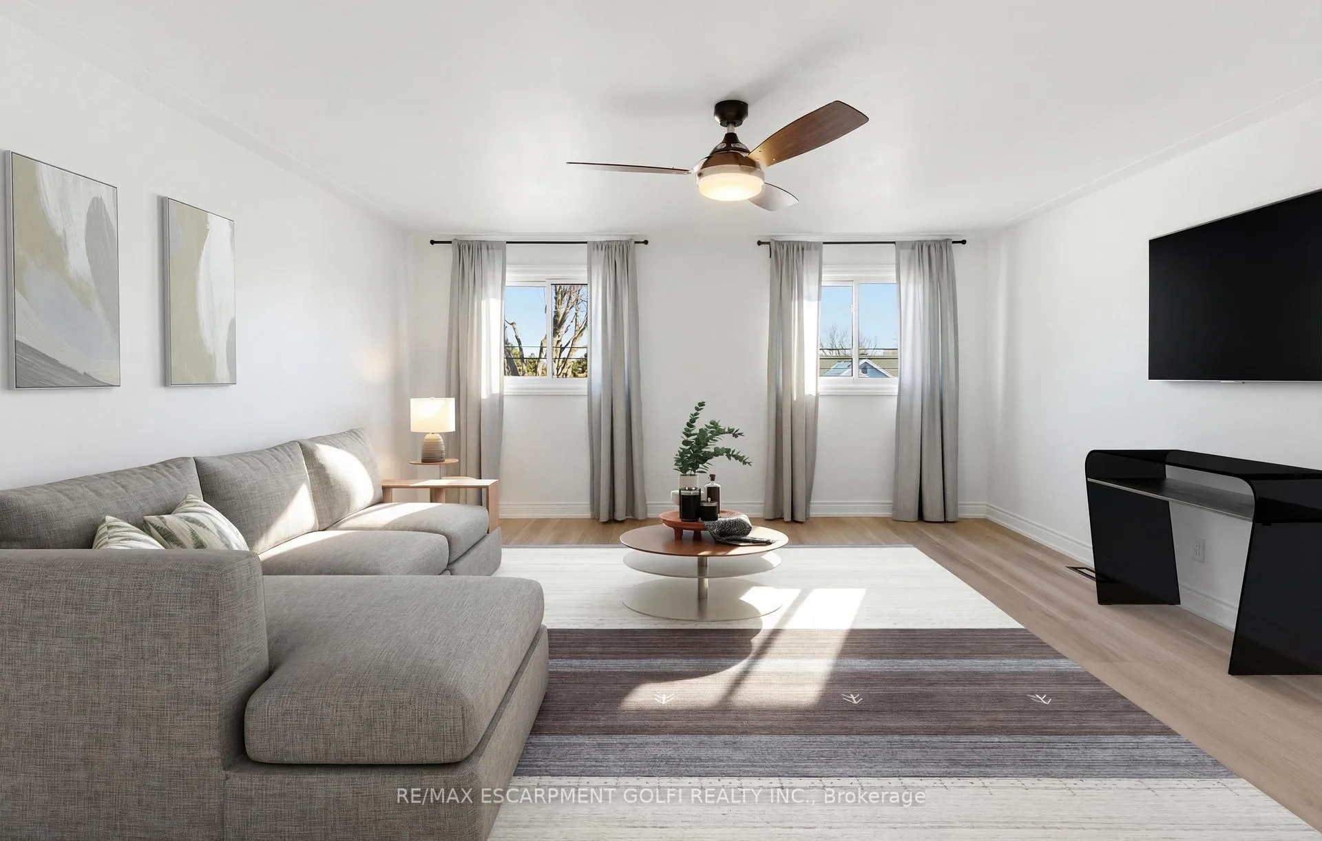 Photo 19 of 216 Walter Avenue S, Hamilton, Glenview — HOMEH