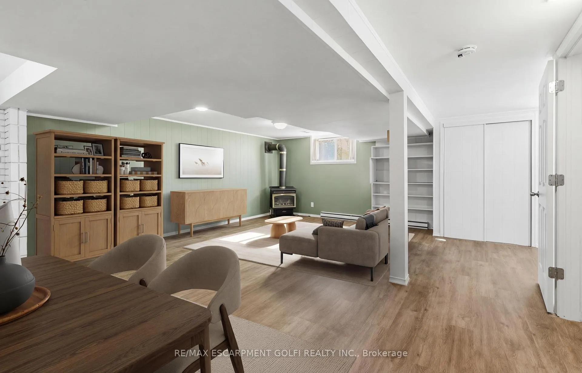 Photo 29 of 216 Walter Avenue S, Hamilton, Glenview — HOMEH
