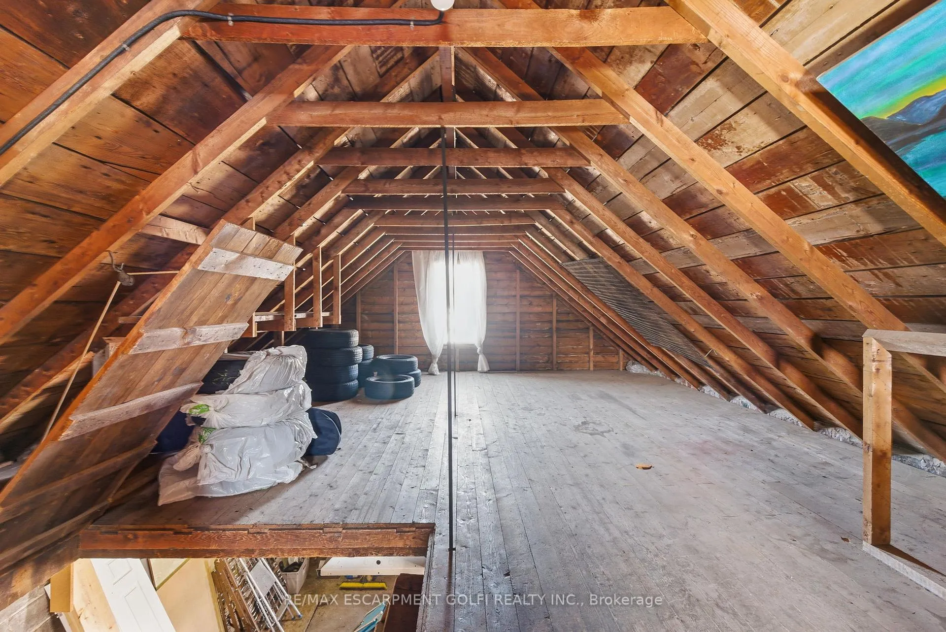 Photo 46 of 216 Walter Avenue S, Hamilton, Glenview — HOMEH
