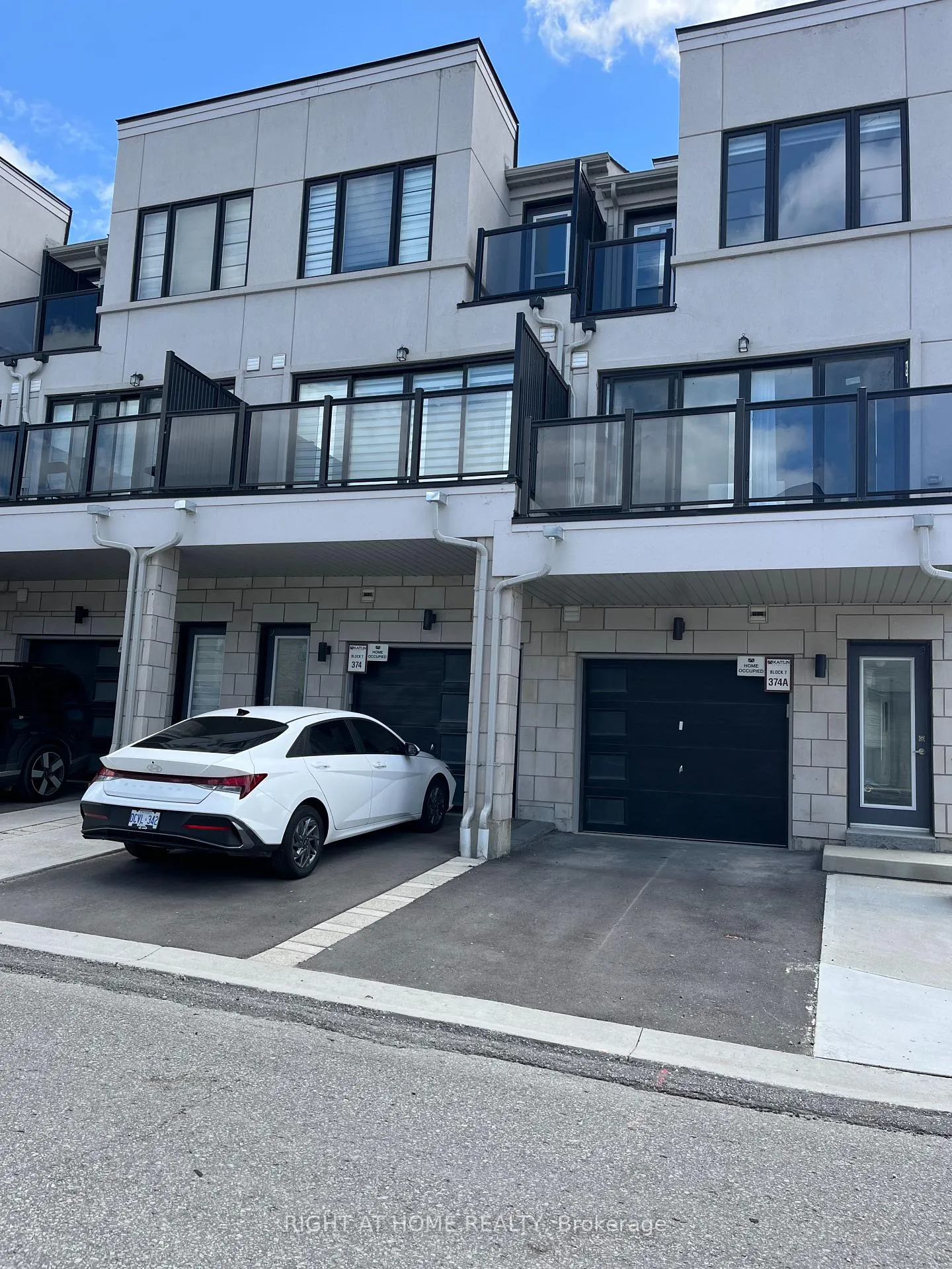 Photo 10 of 707 Port Darlington Road, Clarington, Bowmanville — HOMEH
