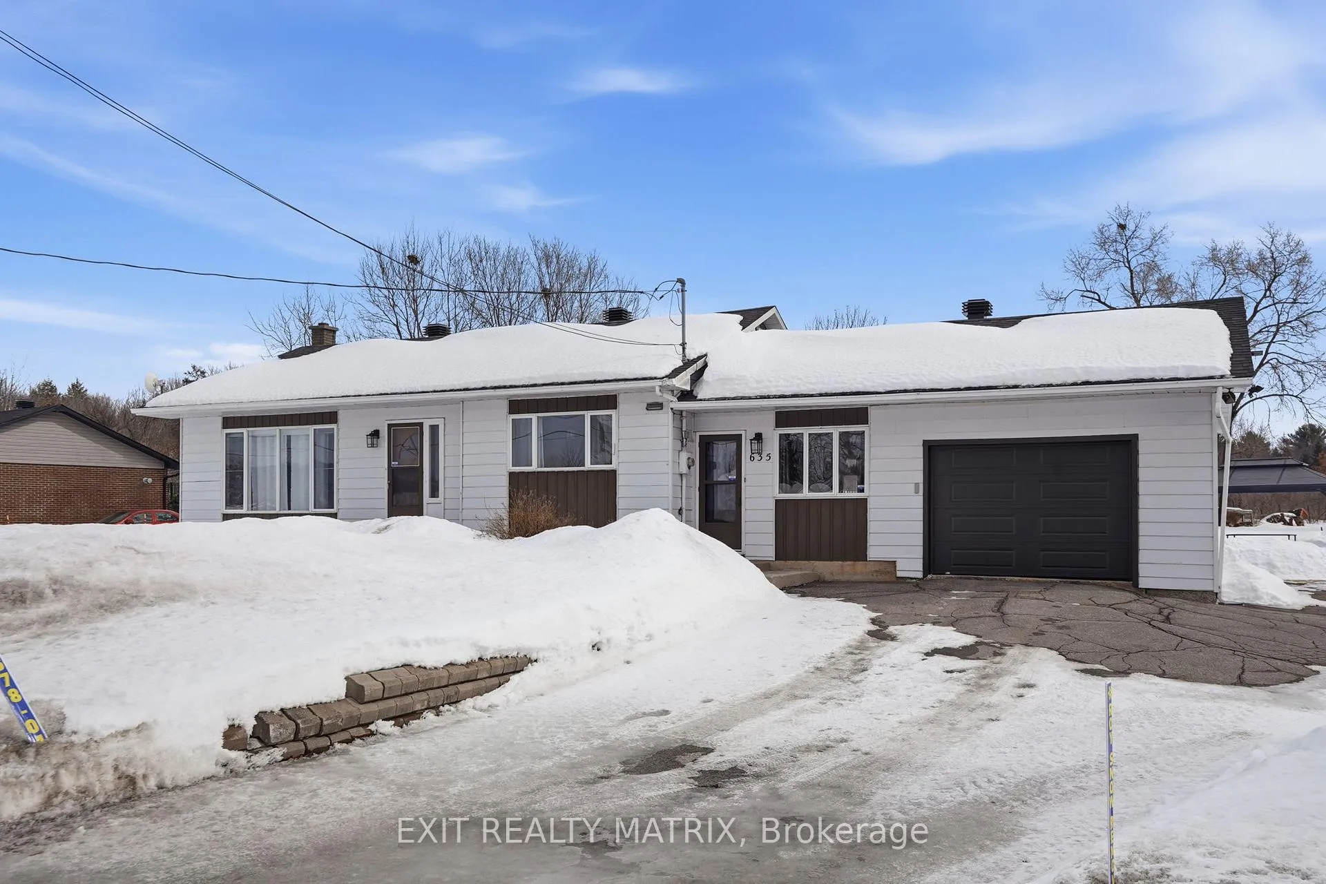 Photo 3 of 635 Front Road W, Champlain, L'Orignal — HOMEH
