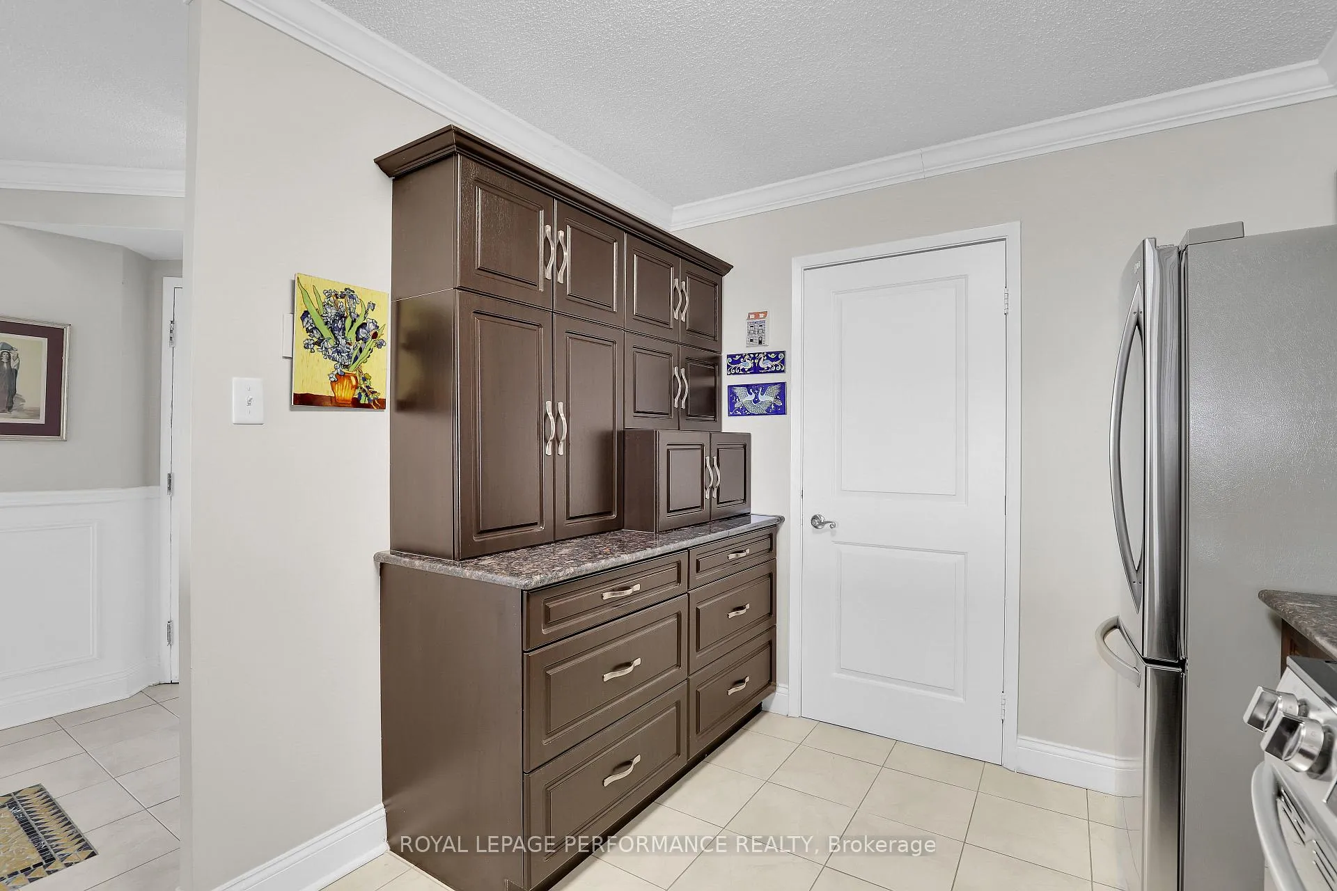 Photo 10 of Unit 2708, 545 St Laurent Boulevard, Ottawa, Viscount Alexander Park — HOMEH