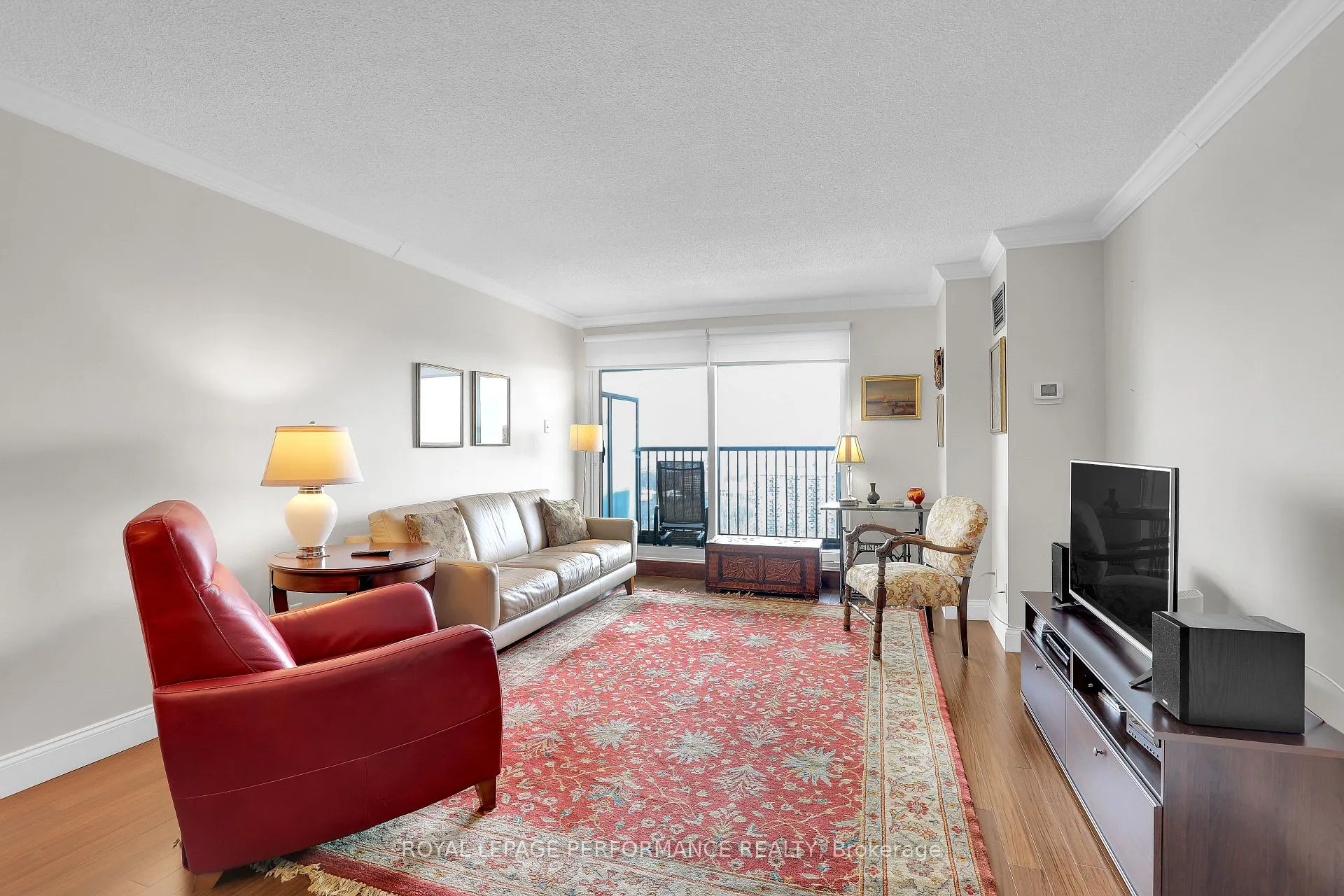 Photo 13 of Unit 2708, 545 St Laurent Boulevard, Ottawa, Viscount Alexander Park — HOMEH
