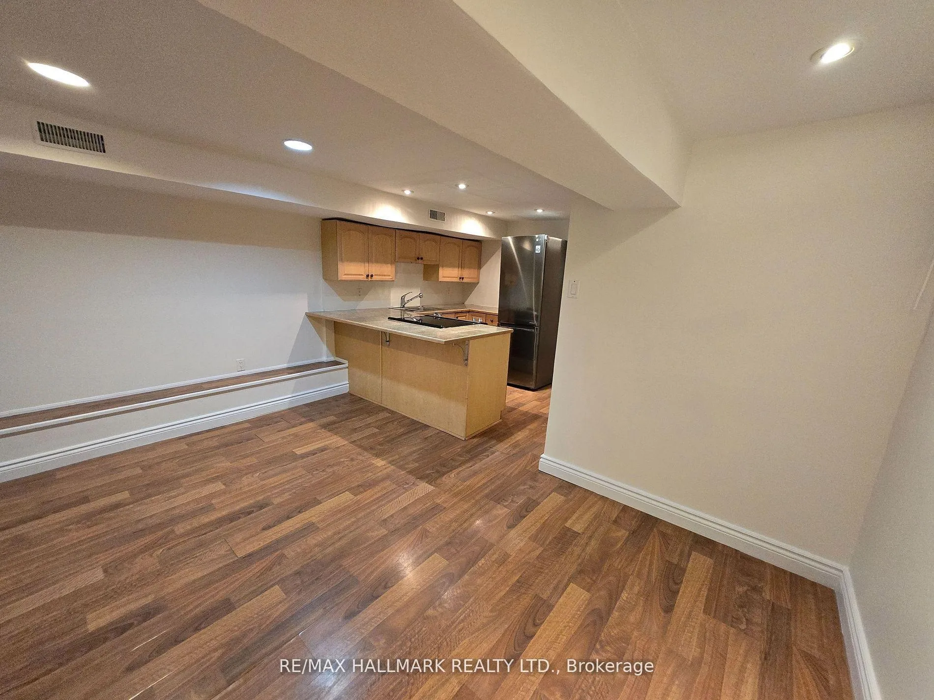 Photo 2 of Unit Lower, 94 Galt Avenue, Toronto, South Riverdale — HOMEH