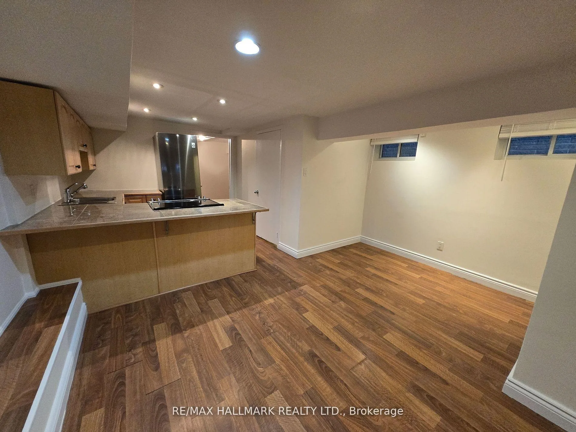 Photo 4 of Unit Lower, 94 Galt Avenue, Toronto, South Riverdale — HOMEH