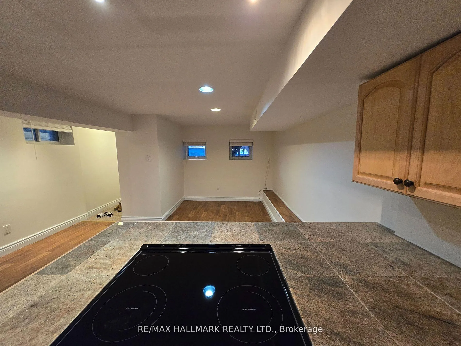 Photo 8 of Unit Lower, 94 Galt Avenue, Toronto, South Riverdale — HOMEH