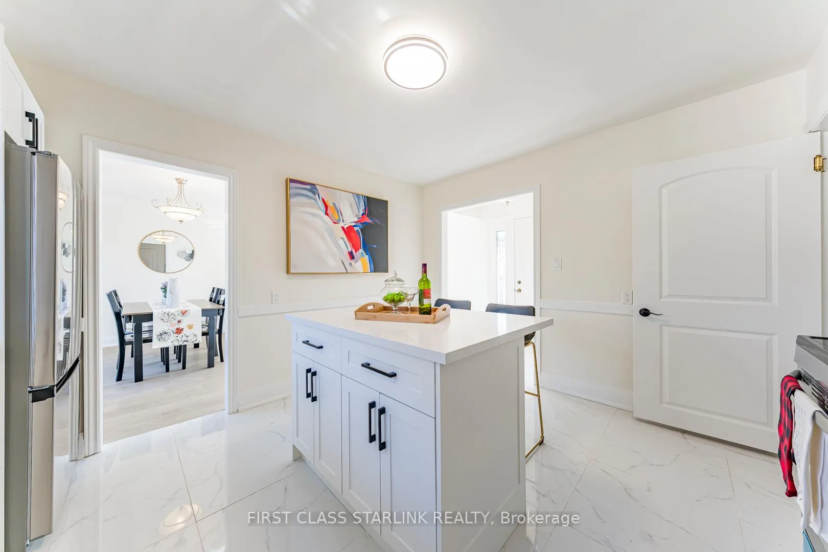 Photo 15 of 621 Dynes Road, Burlington, Roseland — HOMEH