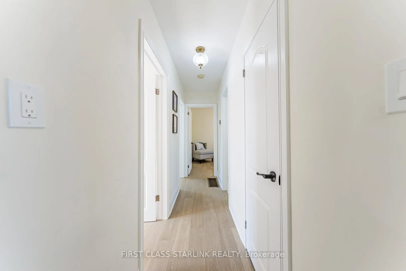 Photo 19 of 621 Dynes Road, Burlington, Roseland — HOMEH