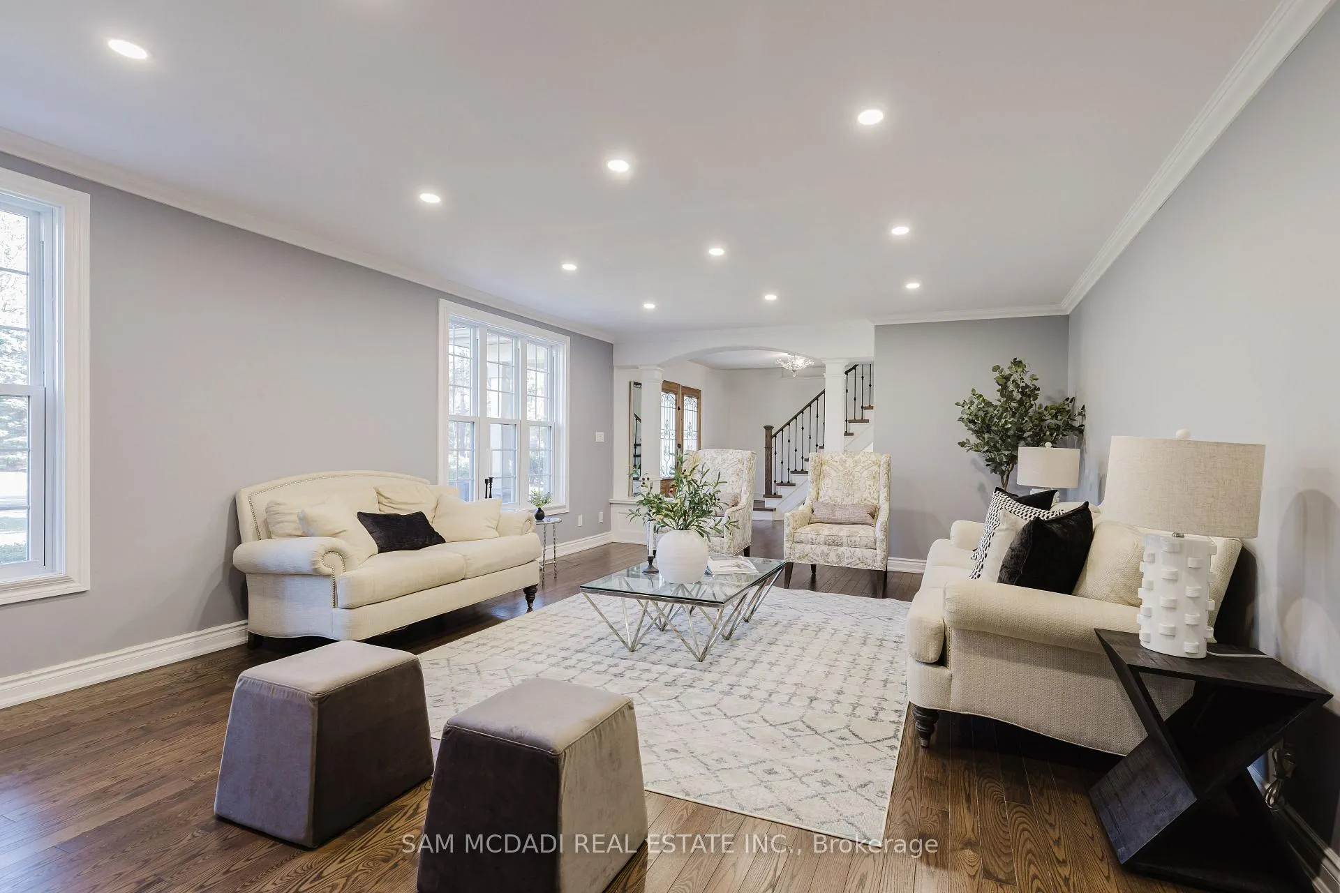 Photo 8 of 3325 Lakeshore Road, Burlington, Roseland — HOMEH