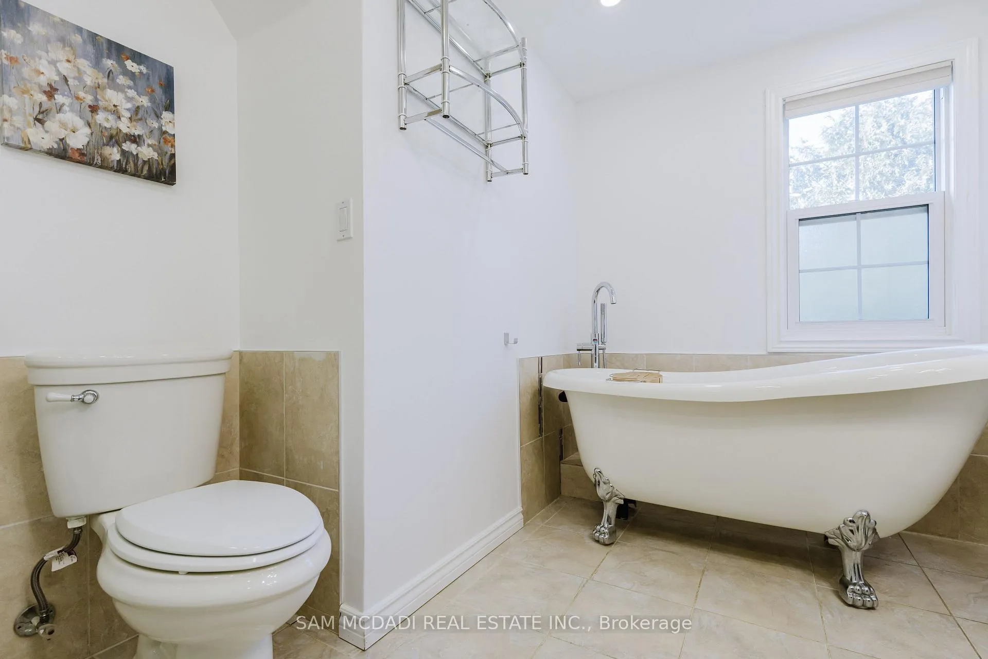 Photo 23 of 3325 Lakeshore Road, Burlington, Roseland — HOMEH