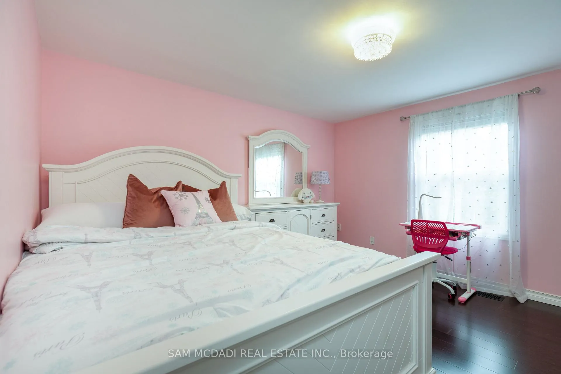 Photo 24 of 3325 Lakeshore Road, Burlington, Roseland — HOMEH