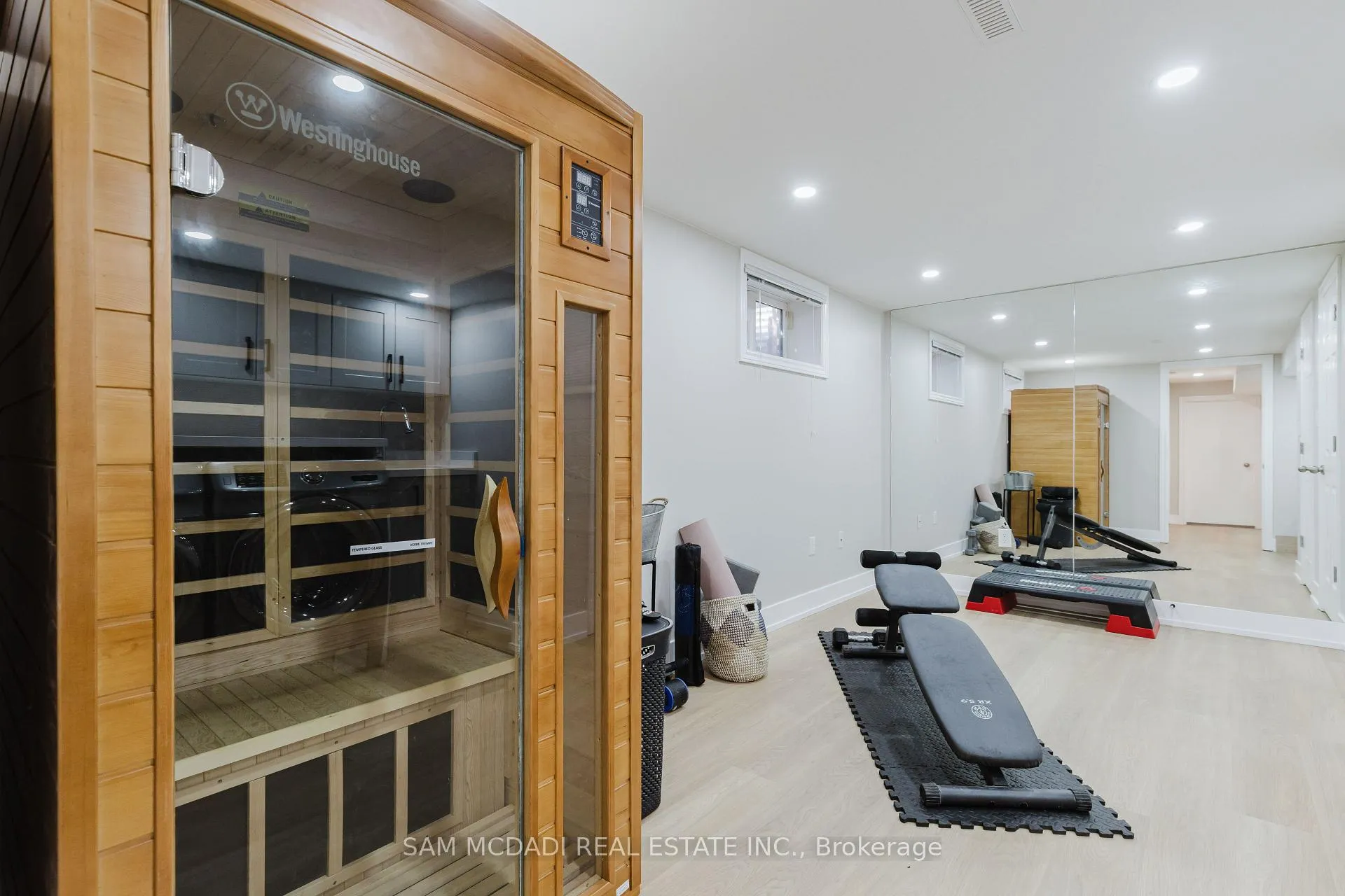 Photo 31 of 3325 Lakeshore Road, Burlington, Roseland — HOMEH