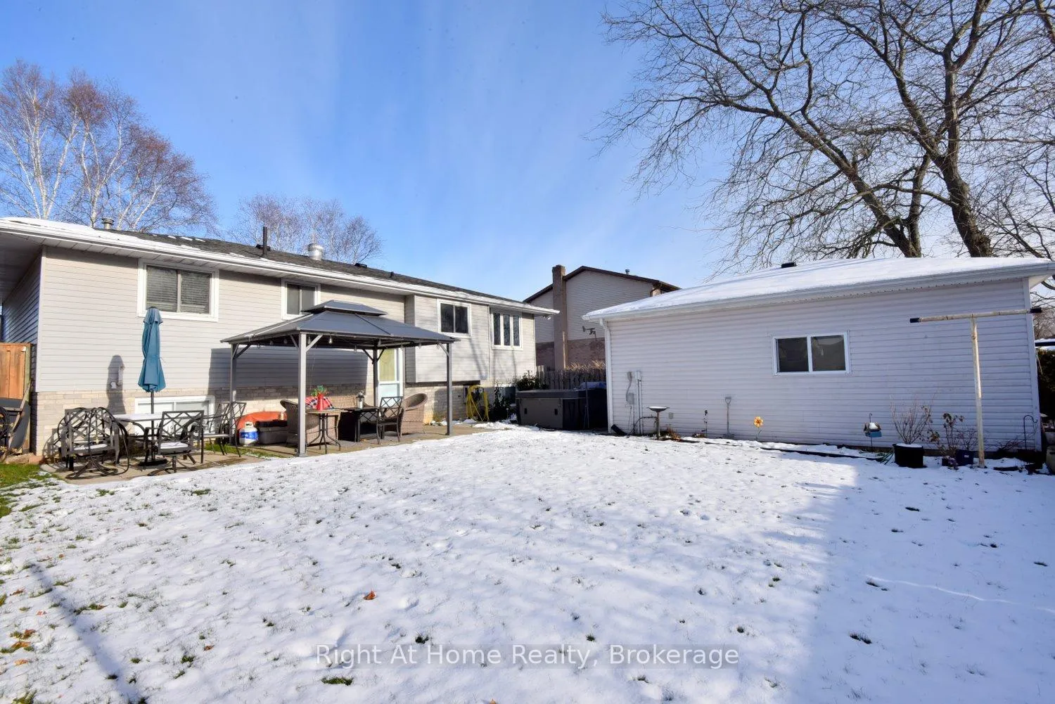 Photo 6 of 41 Mergl Drive, Norfolk, Port Dover — HOMEH