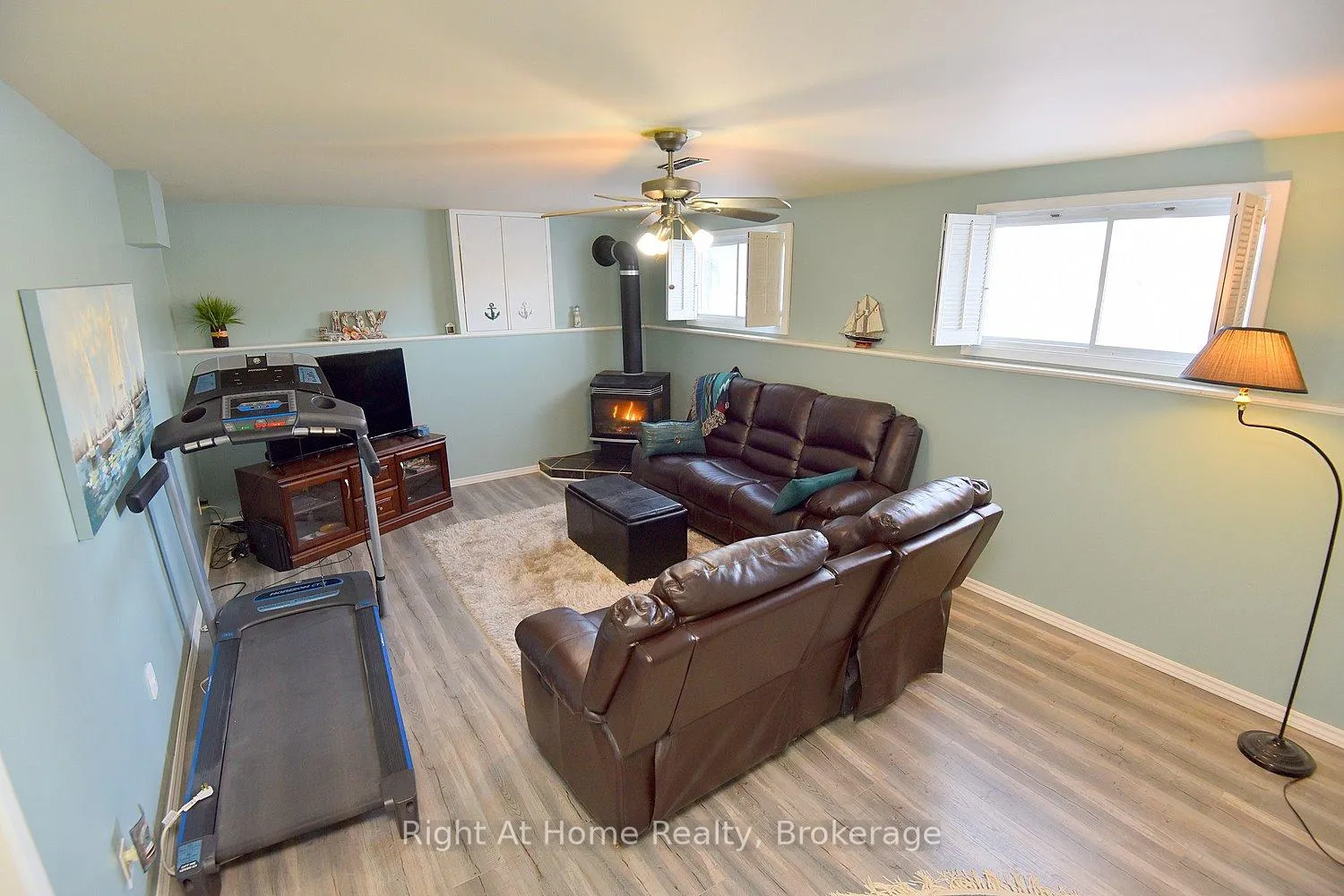 Photo 28 of 41 Mergl Drive, Norfolk, Port Dover — HOMEH