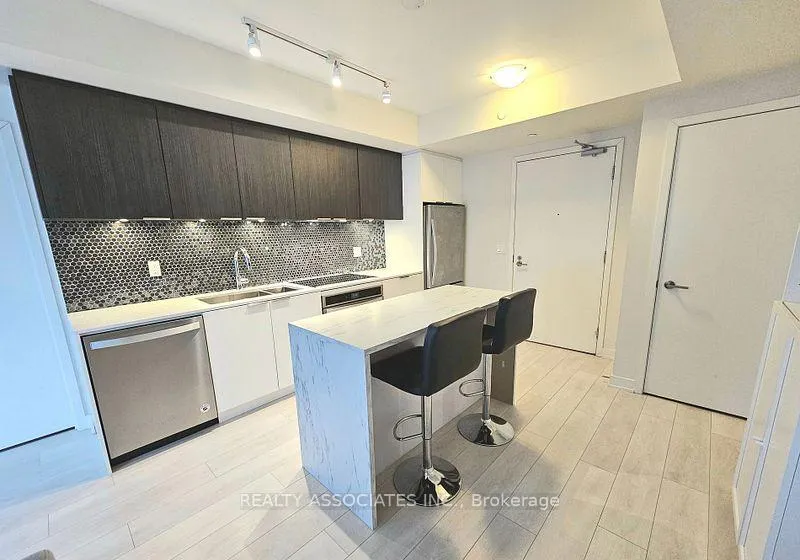 Photo 5 of Unit 1603, 2 Sonic Way, Toronto, Flemingdon Park — HOMEH
