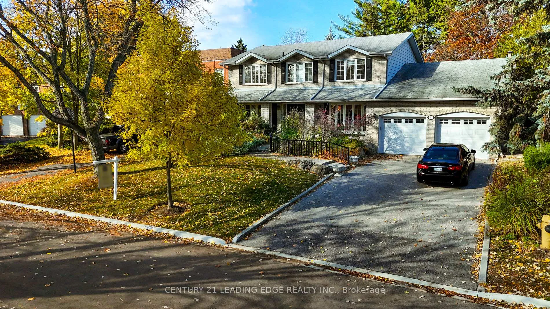 Photo 1 of 34 Forest Park Crescent, Markham, Royal Orchard — HOMEH