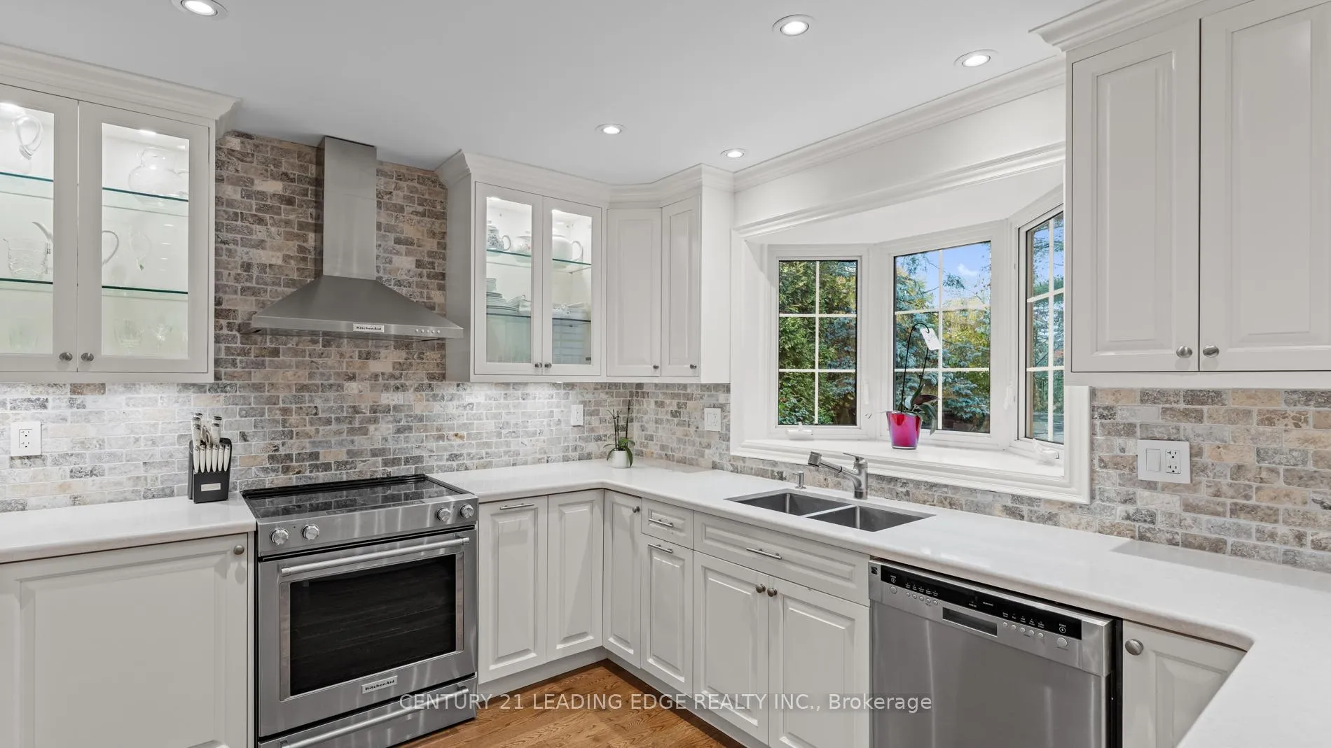 Photo 16 of 34 Forest Park Crescent, Markham, Royal Orchard — HOMEH