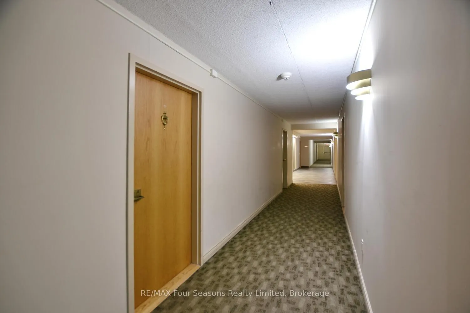 Photo 6 of Unit 312, 172 Eighth Street, Collingwood — HOMEH