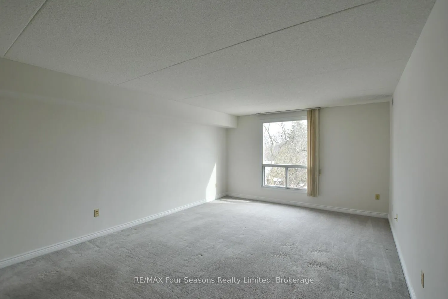 Photo 27 of Unit 312, 172 Eighth Street, Collingwood — HOMEH