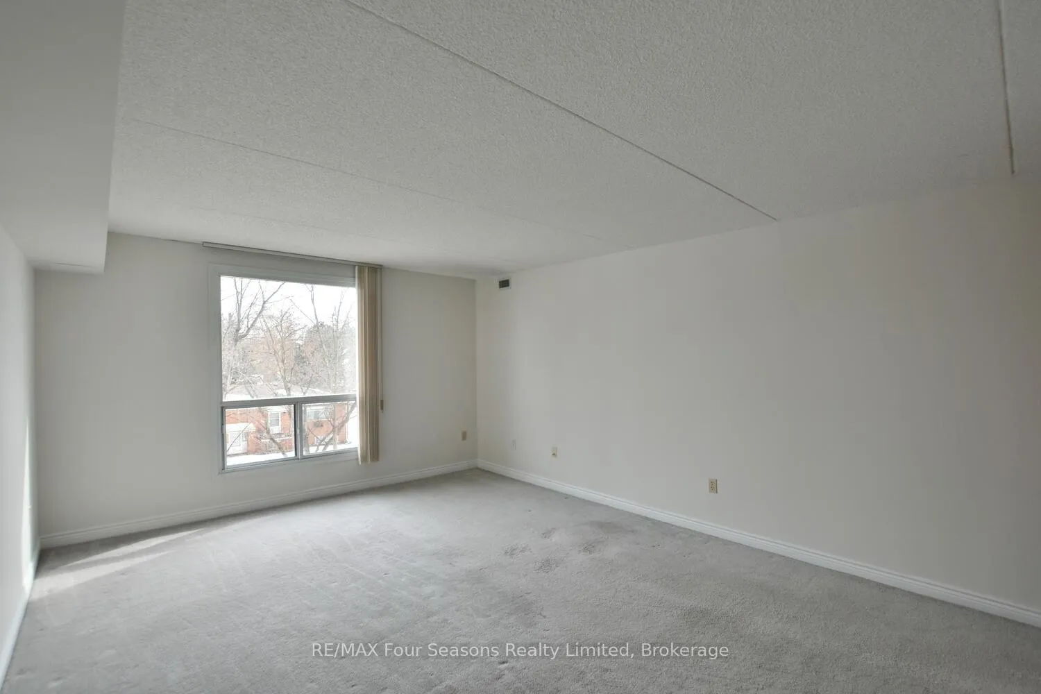 Photo 29 of Unit 312, 172 Eighth Street, Collingwood — HOMEH