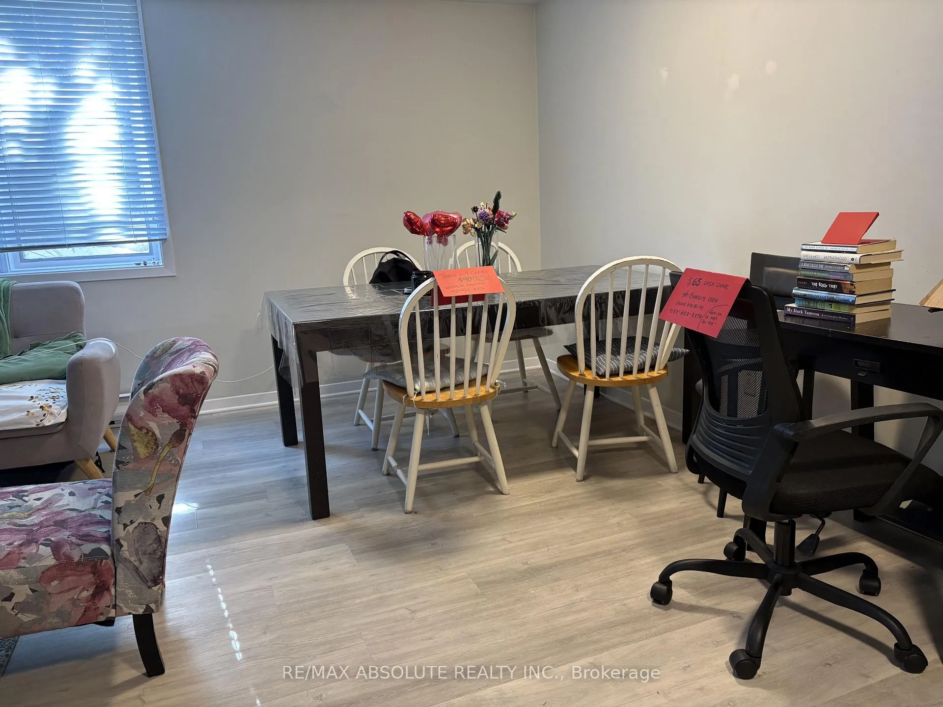 Photo 4 of Unit Unit 3, 971 Gregg Street, Ottawa, Heron Park — HOMEH