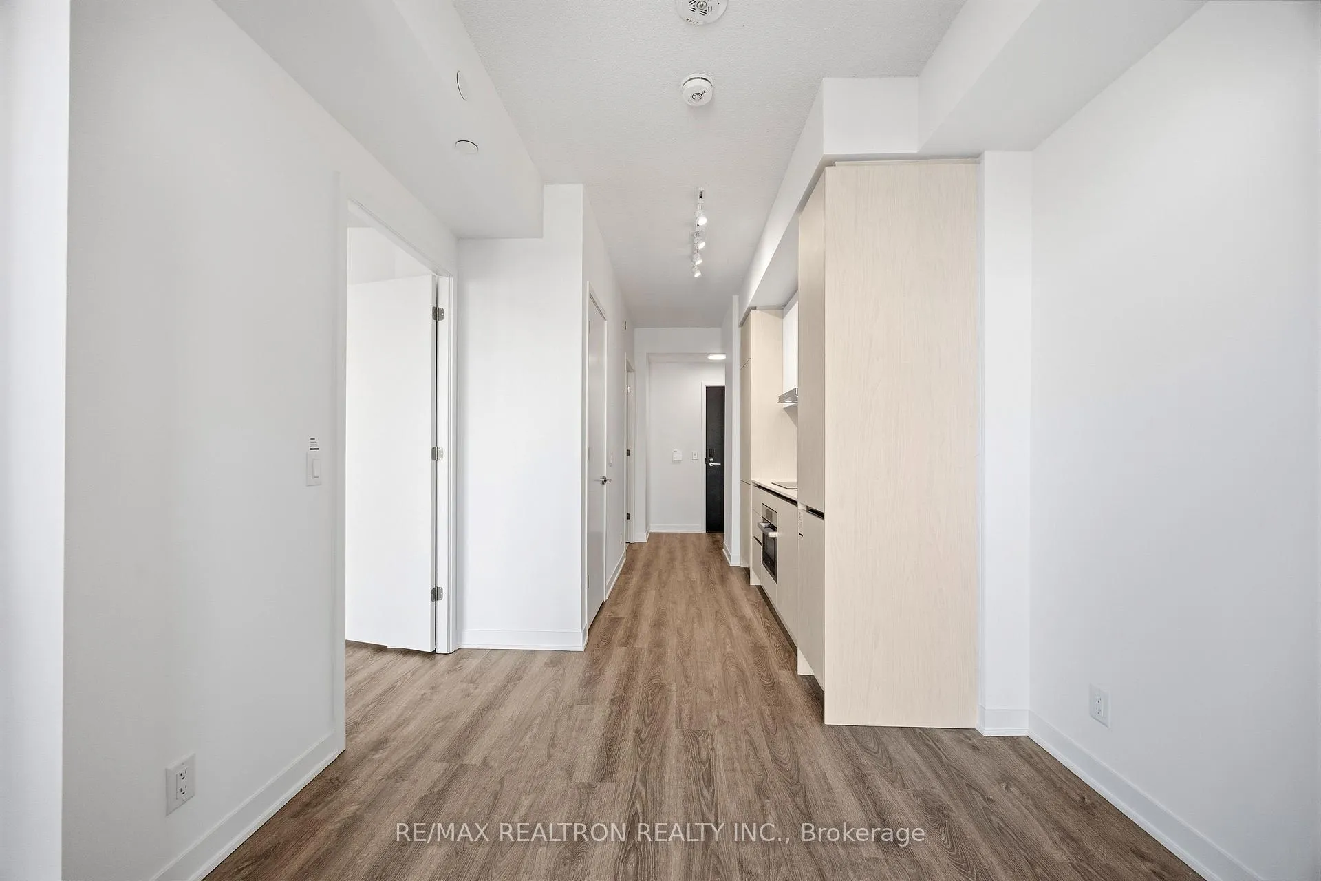 Photo 24 of Unit 2002, 180 Front Street E, Toronto, Moss Park — HOMEH