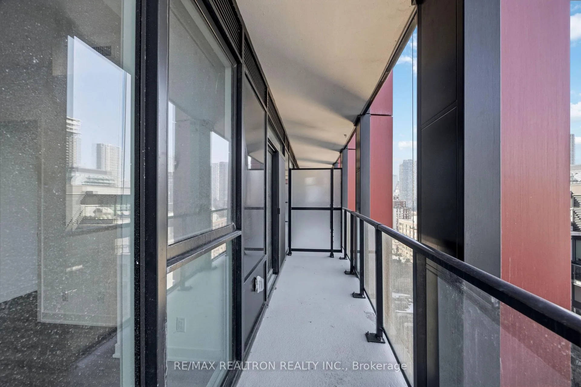 Photo 32 of Unit 2002, 180 Front Street E, Toronto, Moss Park — HOMEH
