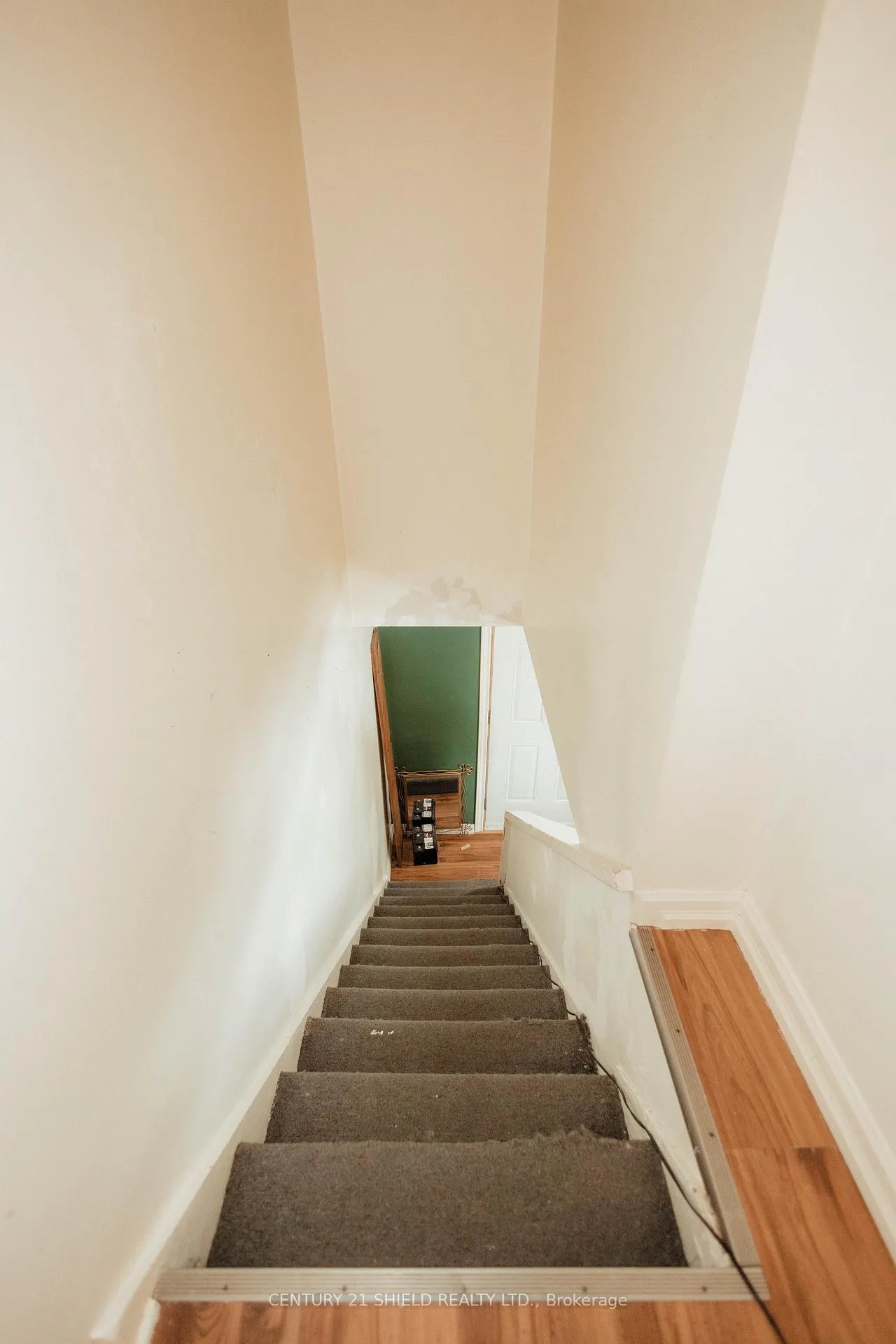 Photo 32 of 99 Lefebvre Avenue, Cornwall — HOMEH