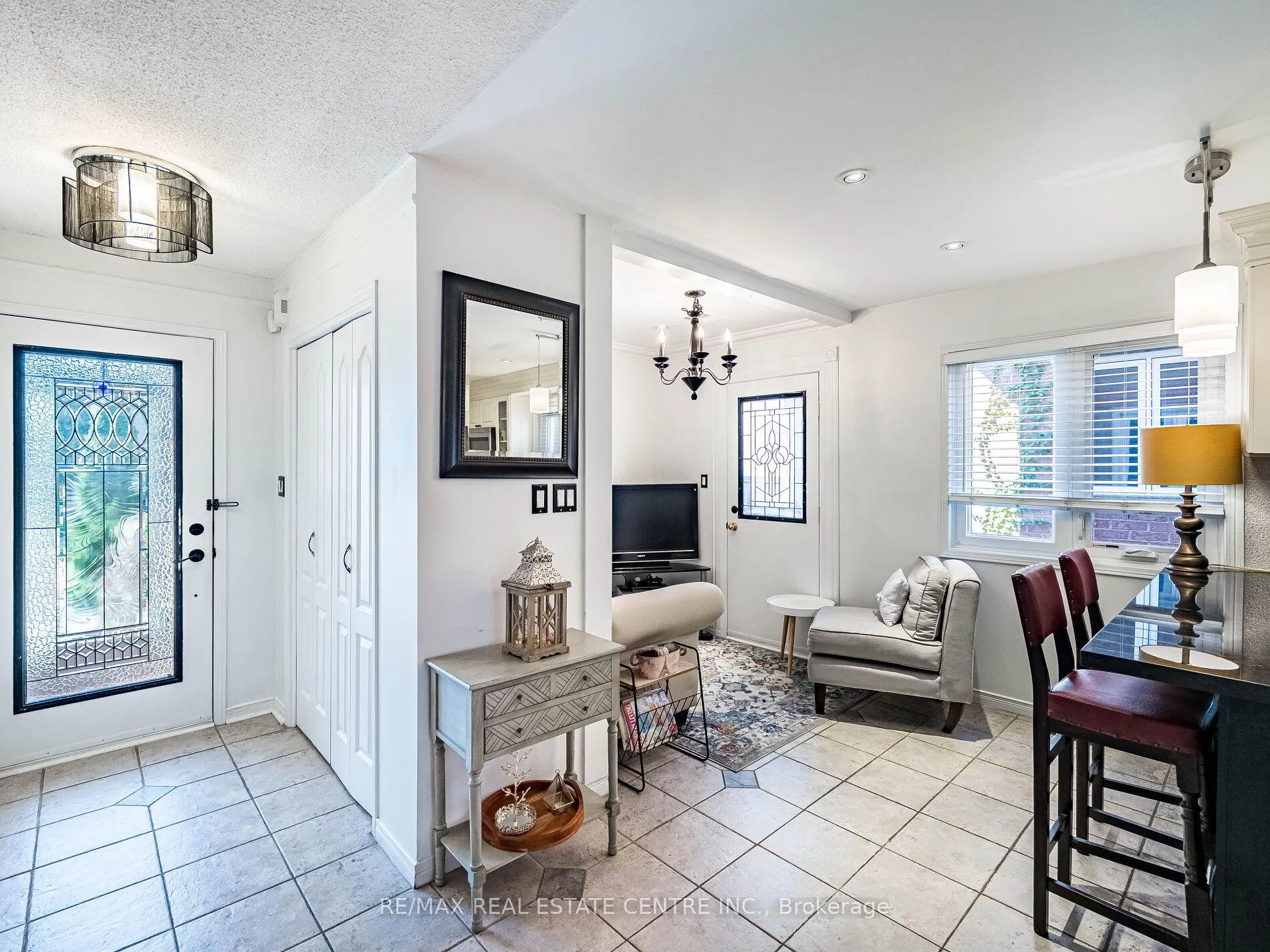 Photo 19 of 100 White Tail Crescent, Brampton, Fletcher's West — HOMEH