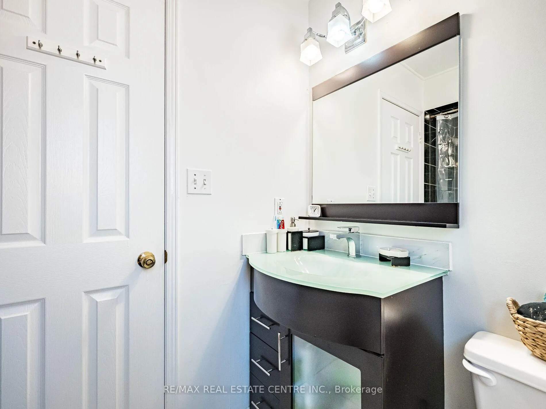 Photo 24 of 100 White Tail Crescent, Brampton, Fletcher's West — HOMEH