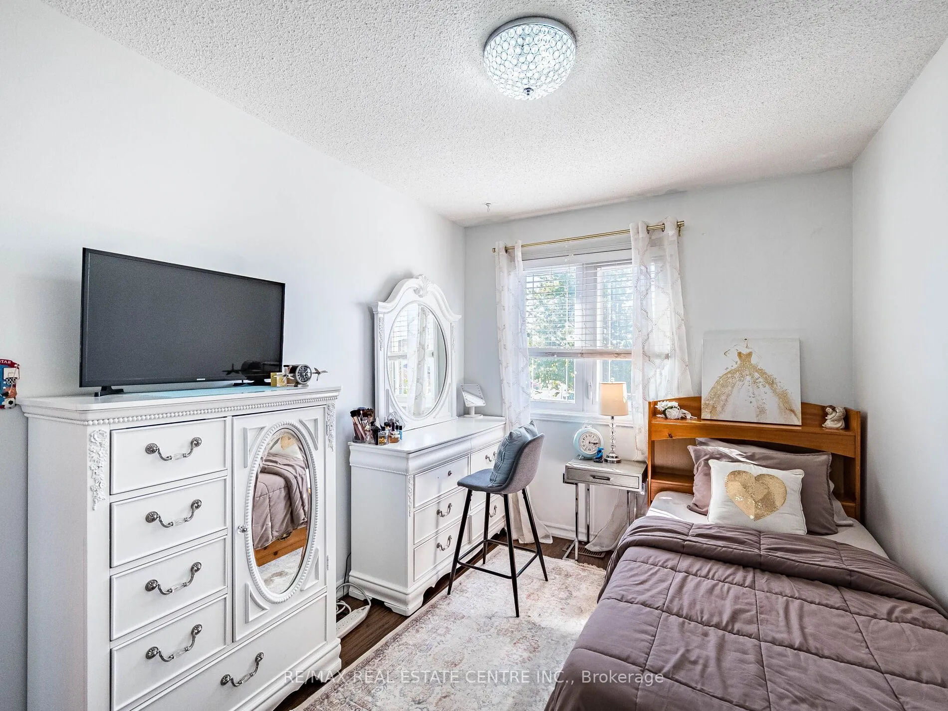 Photo 28 of 100 White Tail Crescent, Brampton, Fletcher's West — HOMEH