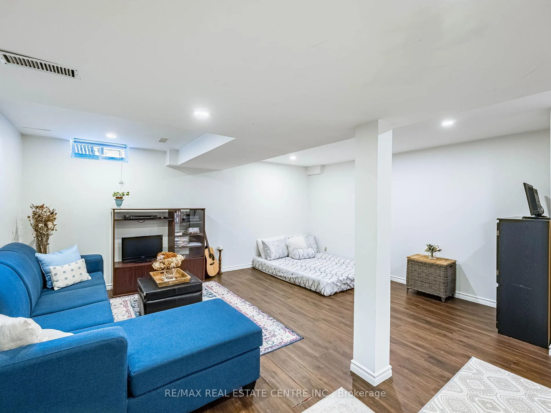 Photo 33 of 100 White Tail Crescent, Brampton, Fletcher's West — HOMEH