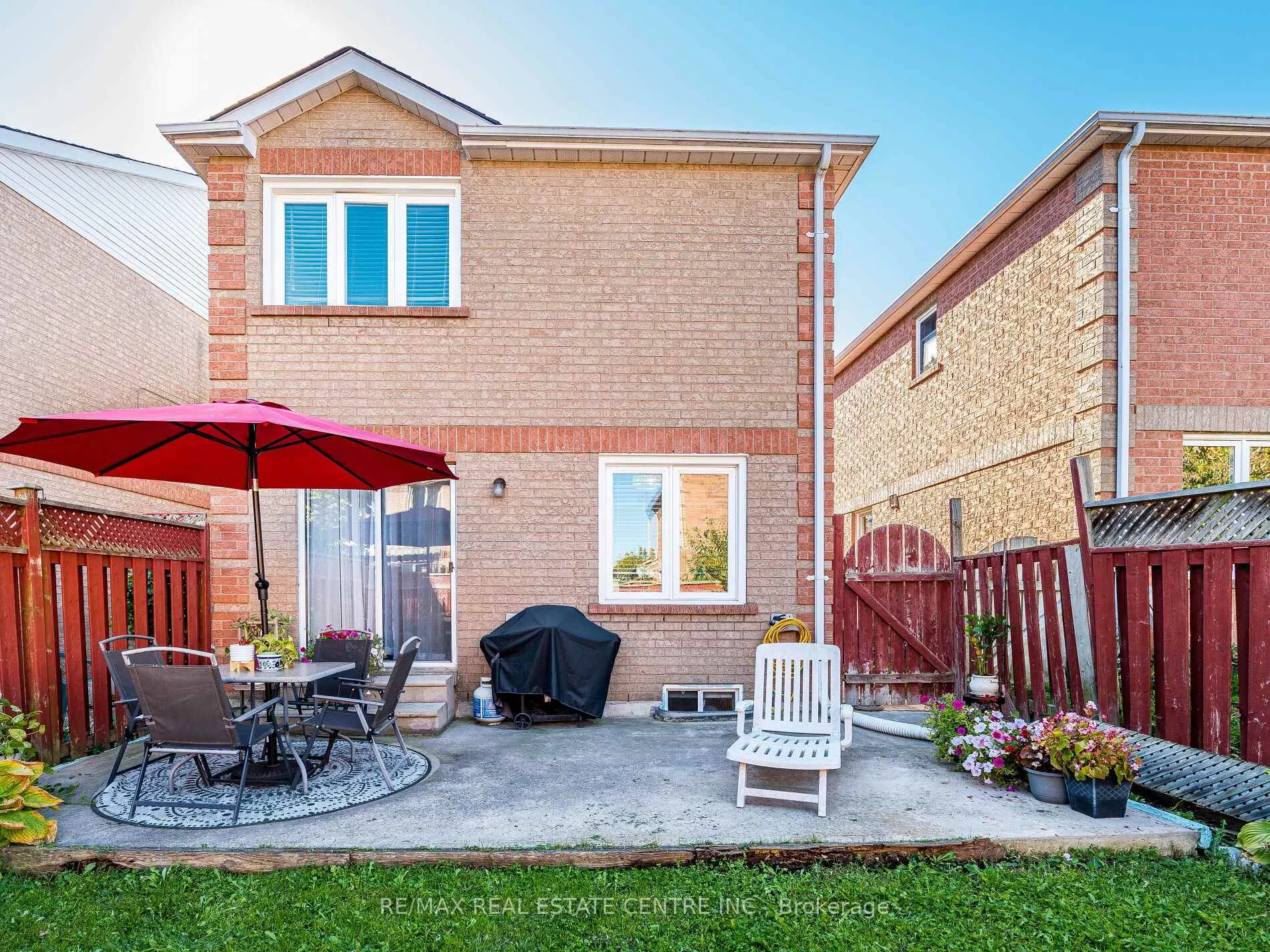 Photo 45 of 100 White Tail Crescent, Brampton, Fletcher's West — HOMEH