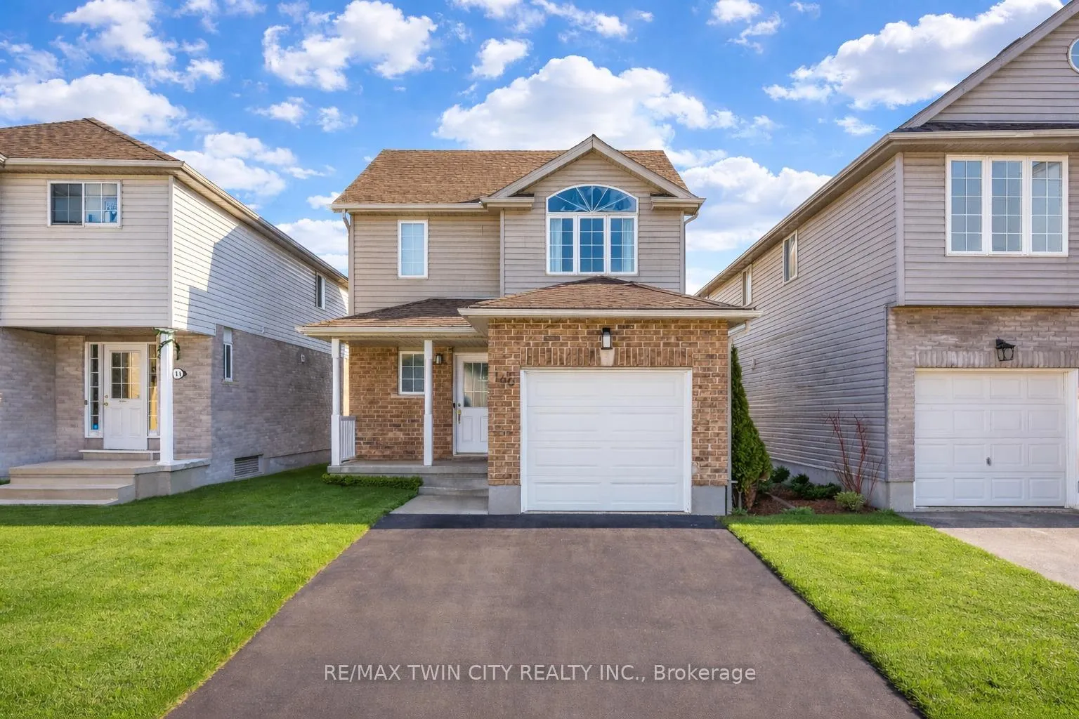Photo 1 of 160 Prosperity Drive, Kitchener — HOMEH