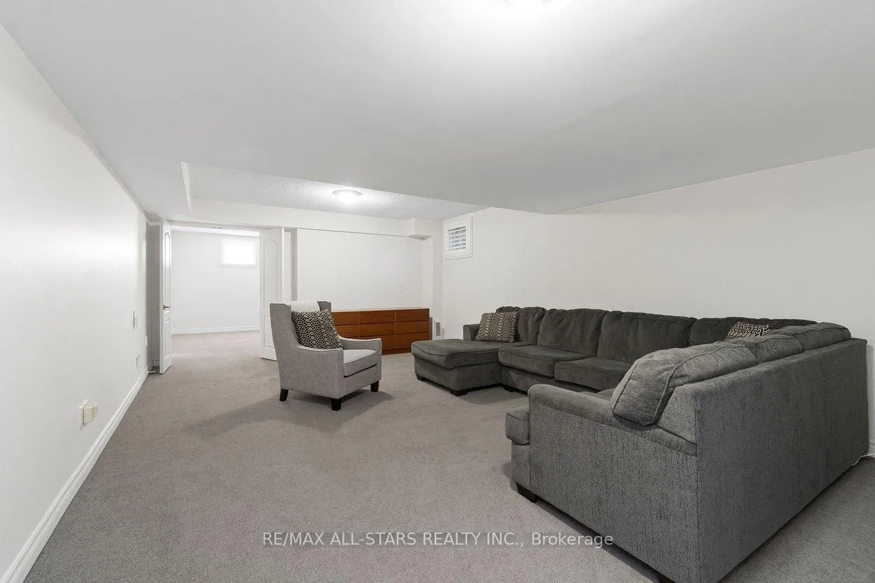 Photo 30 of 1 Christina Falls Way, Markham, Greensborough — HOMEH