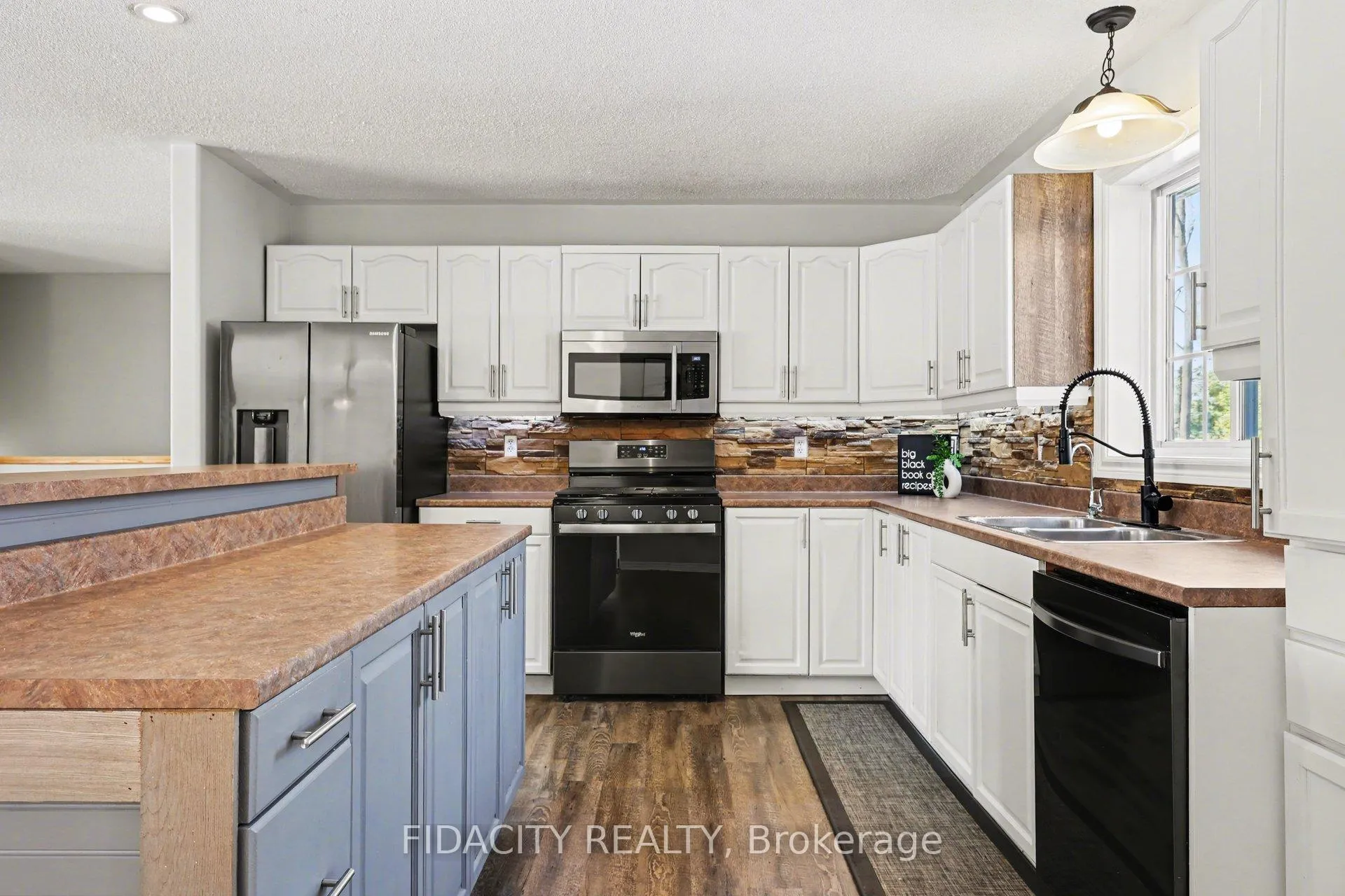 Photo 16 of 826 Ramsay Concession 7a Road, Carleton Place — HOMEH