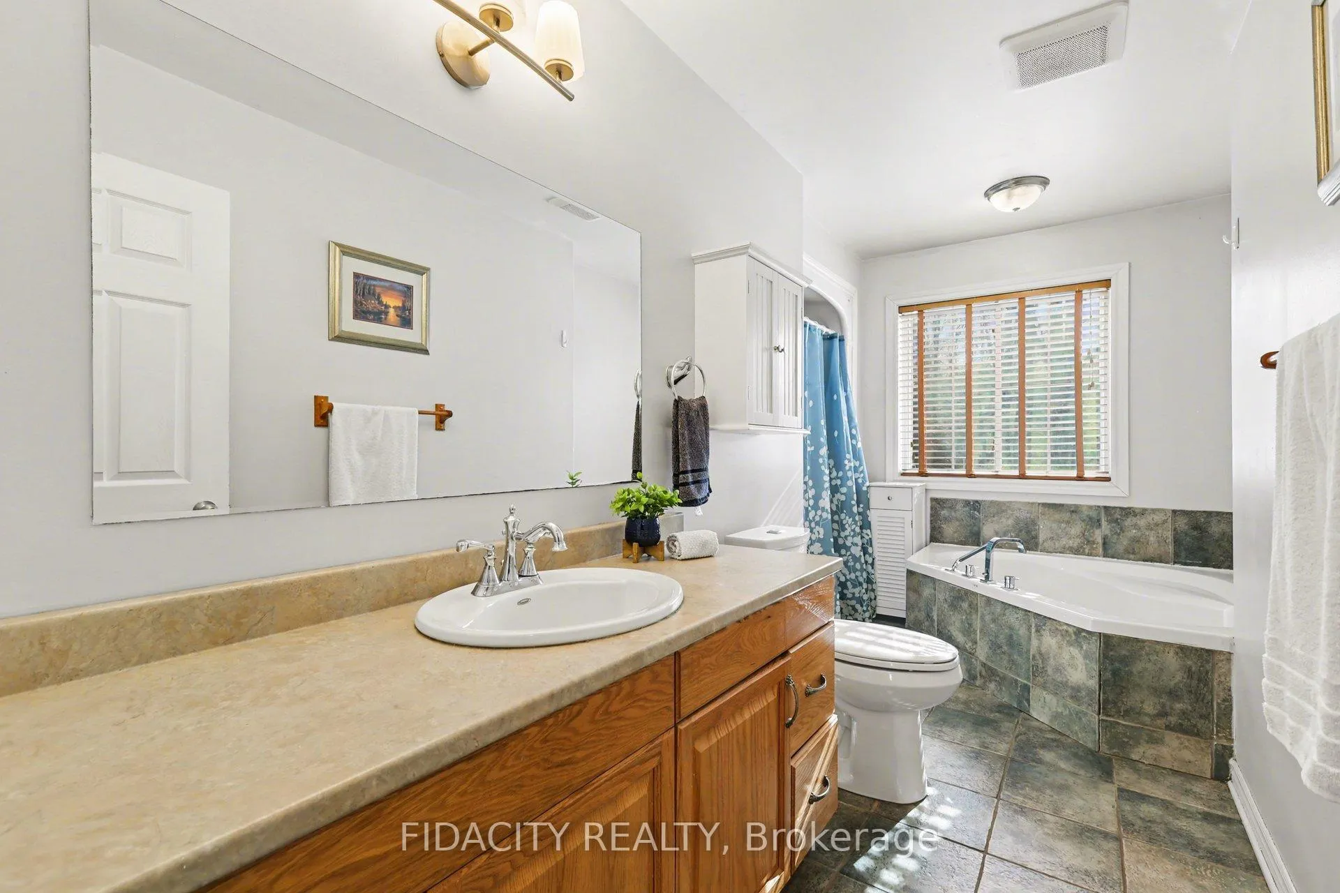 Photo 22 of 826 Ramsay Concession 7a Road, Carleton Place — HOMEH