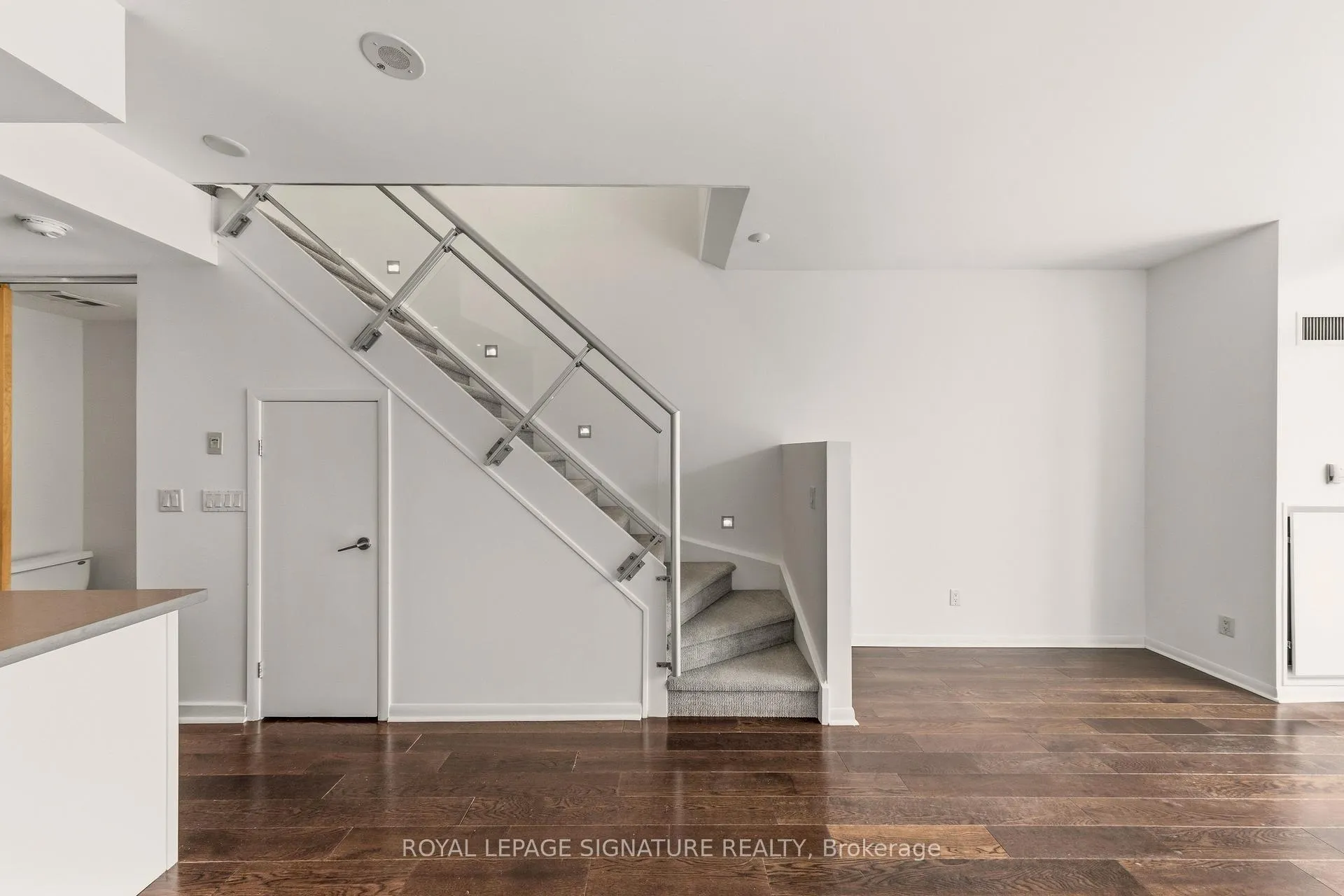 Photo 12 of Unit 1221, 333 Adelaide Street E, Toronto, Moss Park — HOMEH