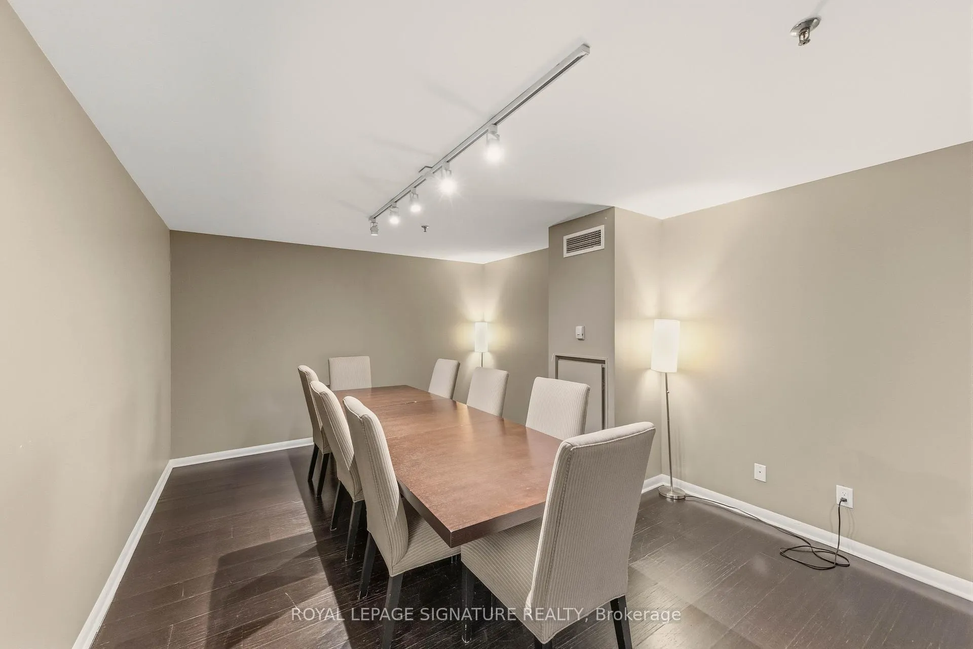 Photo 40 of Unit 1221, 333 Adelaide Street E, Toronto, Moss Park — HOMEH