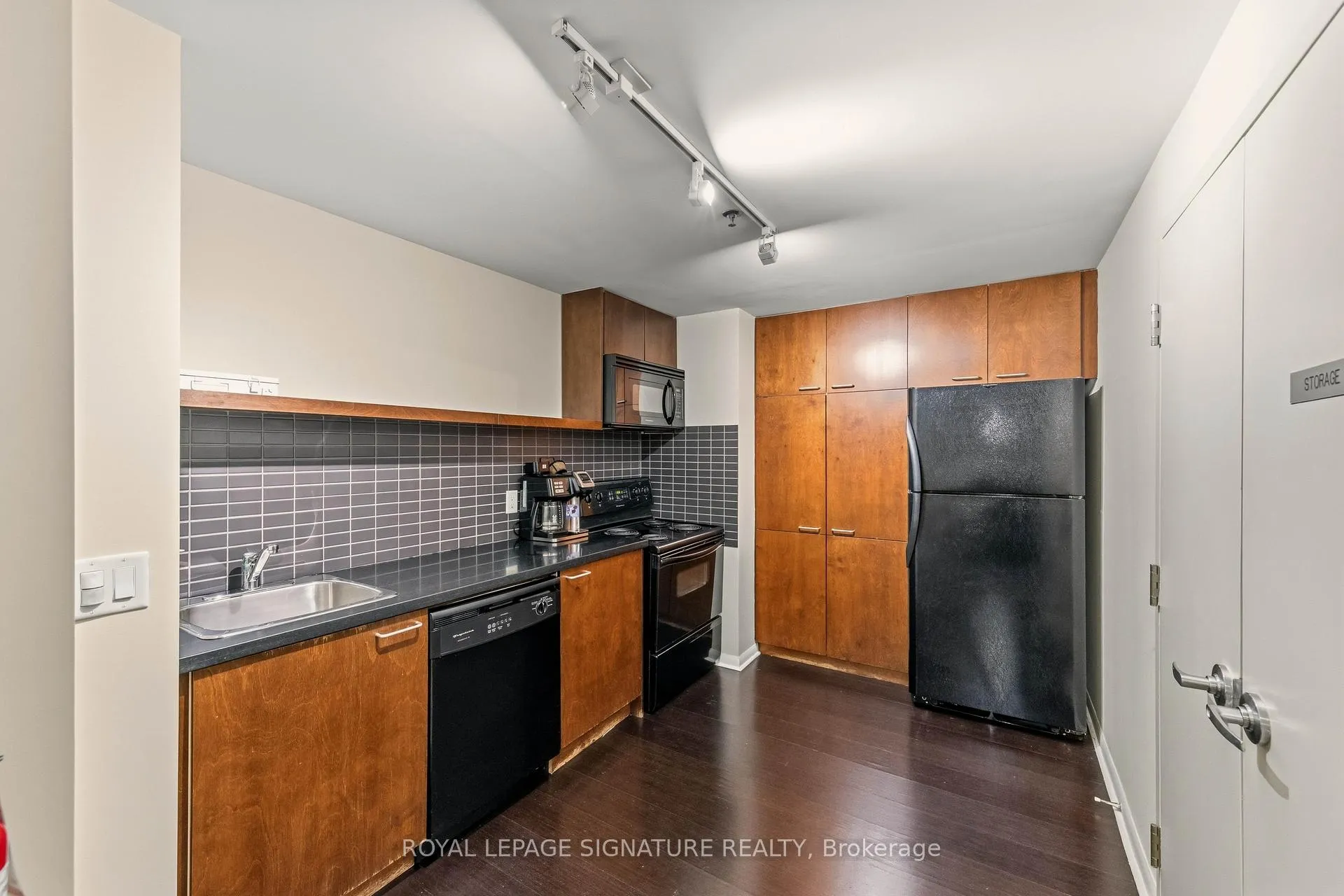 Photo 41 of Unit 1221, 333 Adelaide Street E, Toronto, Moss Park — HOMEH